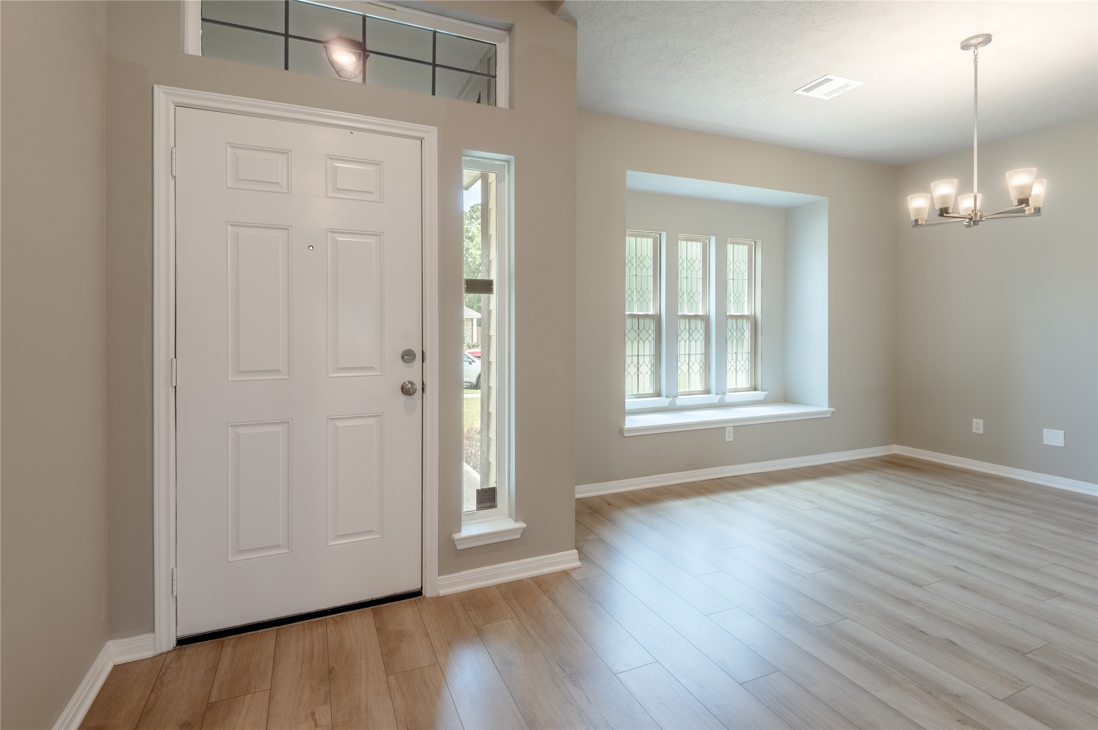 3722 Sage Lane Property Photo 4