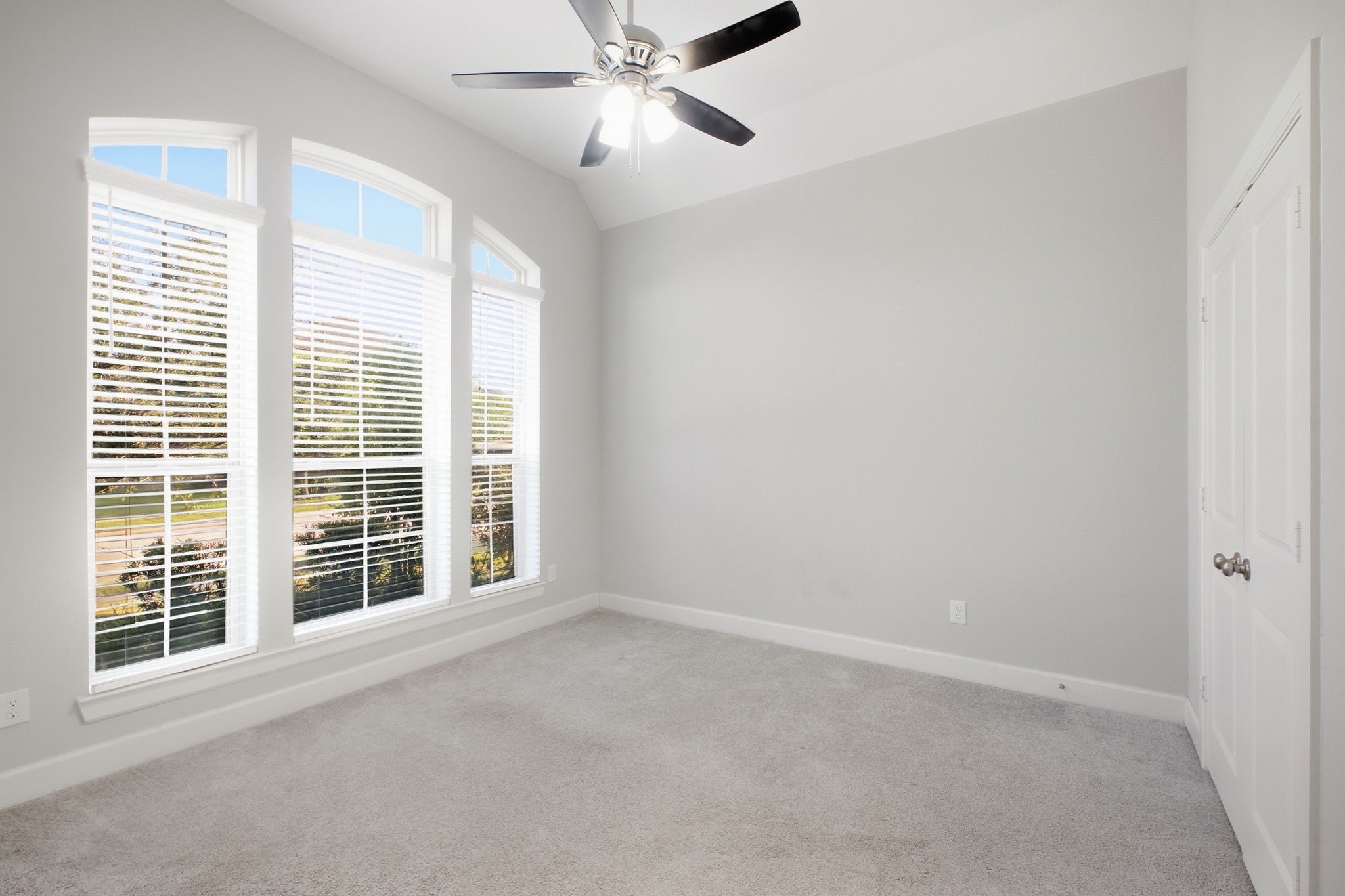3631 Hopper Street Property Photo 27