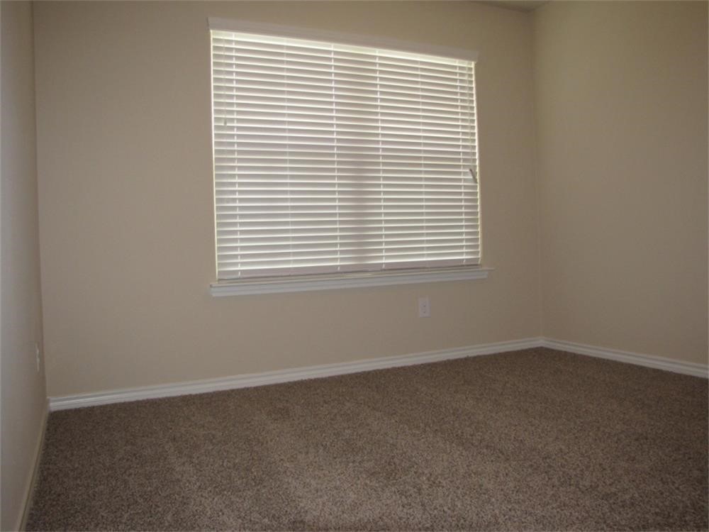 1911 Seville Manor Property Photo 19