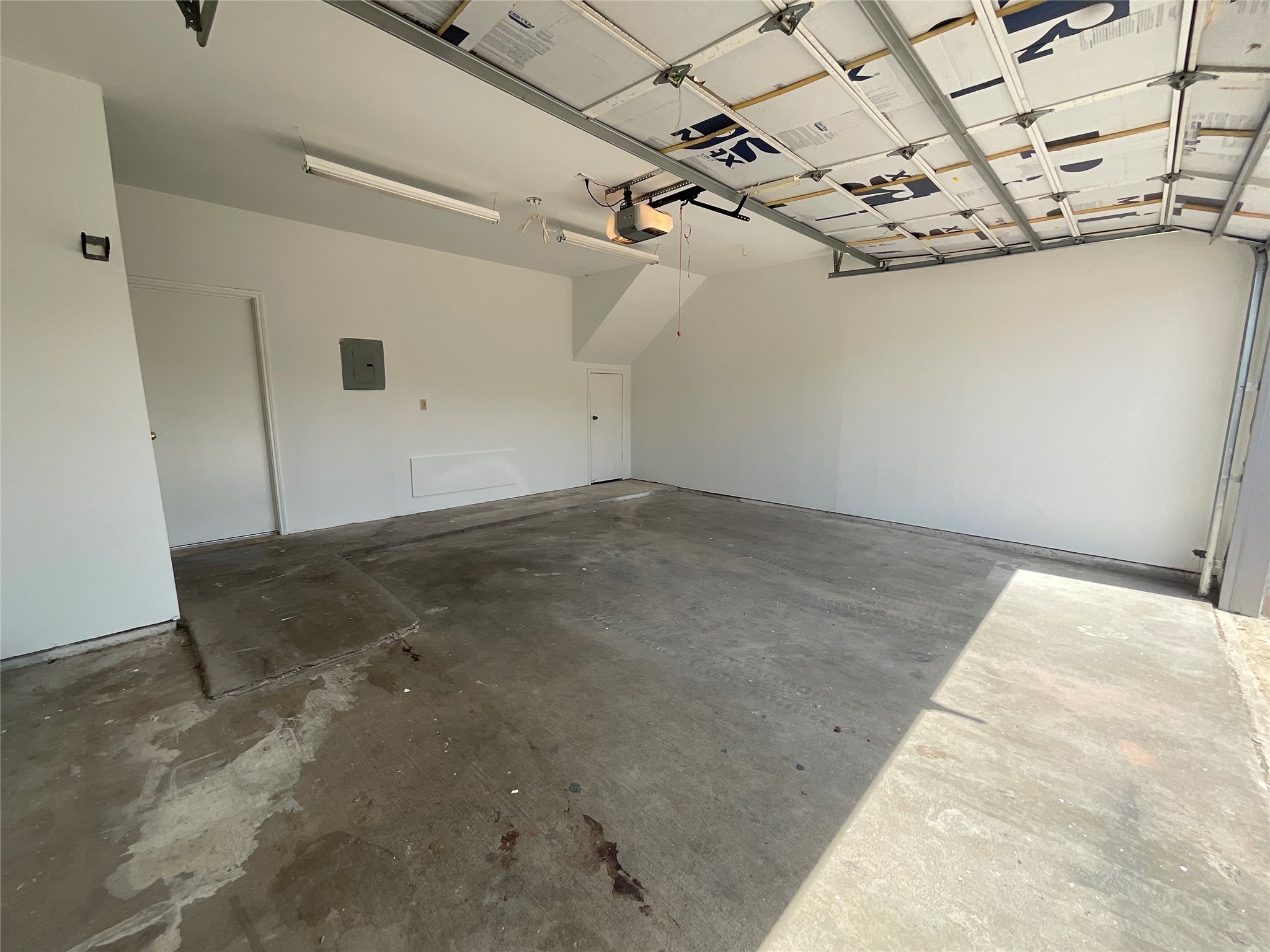 7387 Regency Square Court Property Photo 20