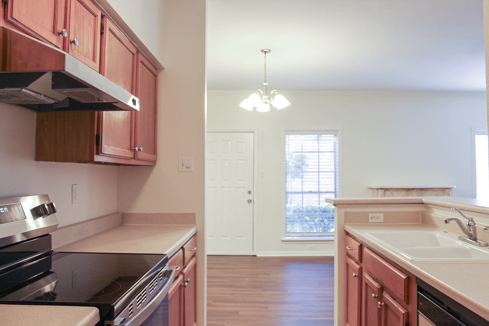 7387 Regency Square Court Property Photo 37