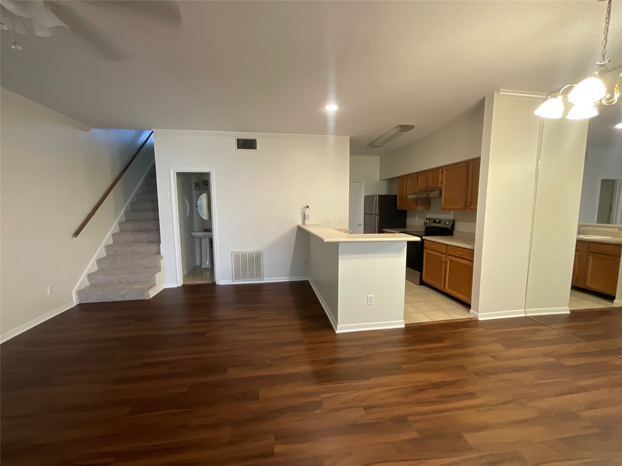 7387 Regency Square Court Property Photo 44