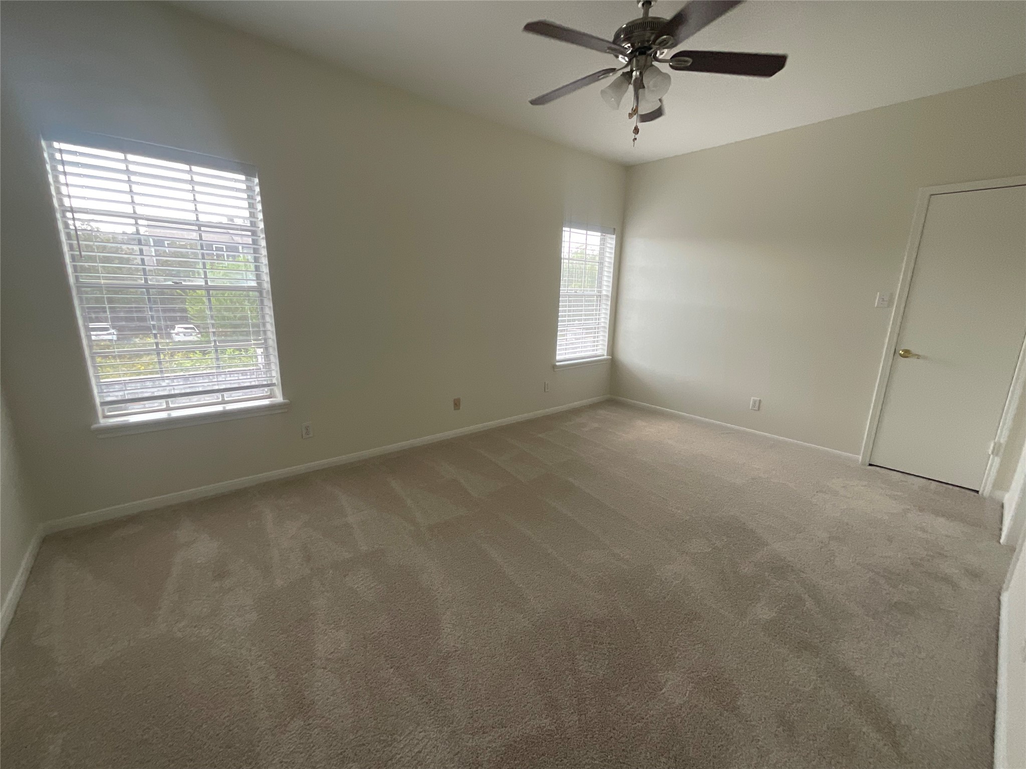 7387 Regency Square Court Property Photo 45