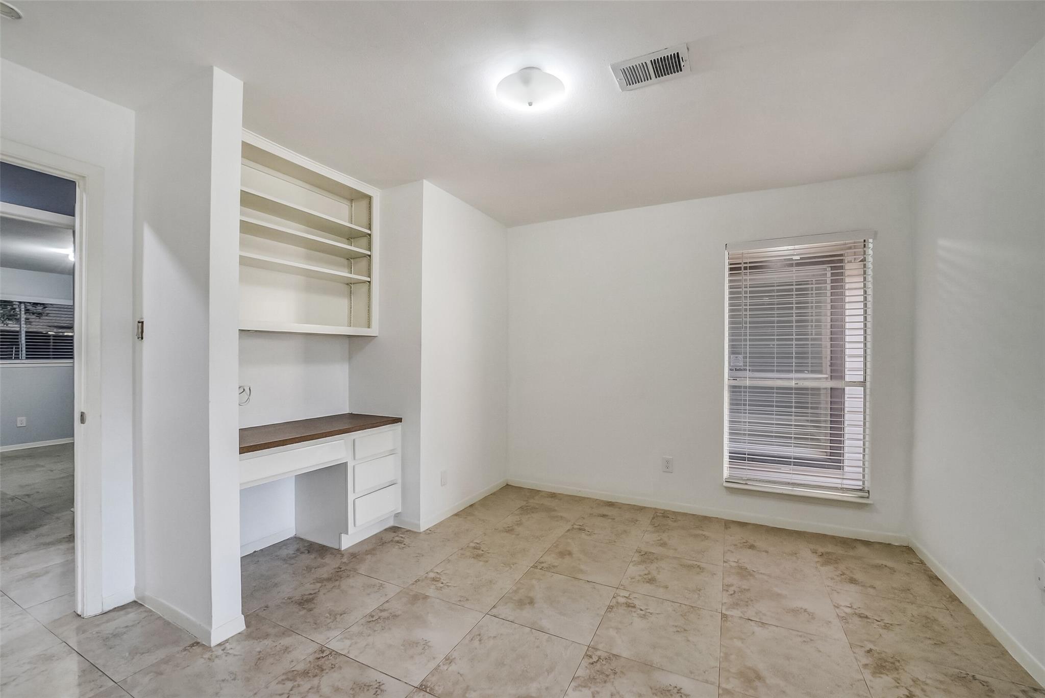 6906 Windy Pines Drive Property Photo 16