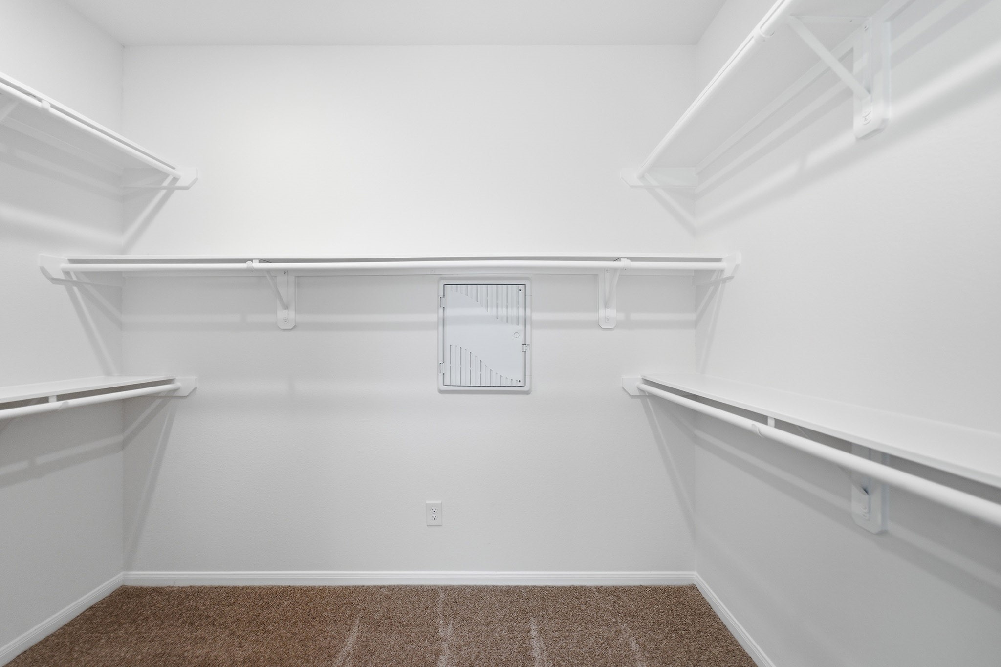 313 Merlot Drive Property Photo 13