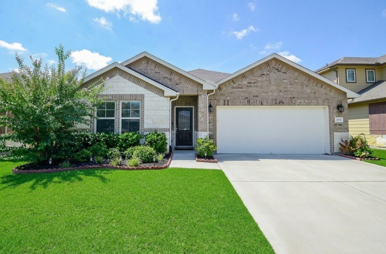 12821 S Winding Pines Drive Property Photo 5