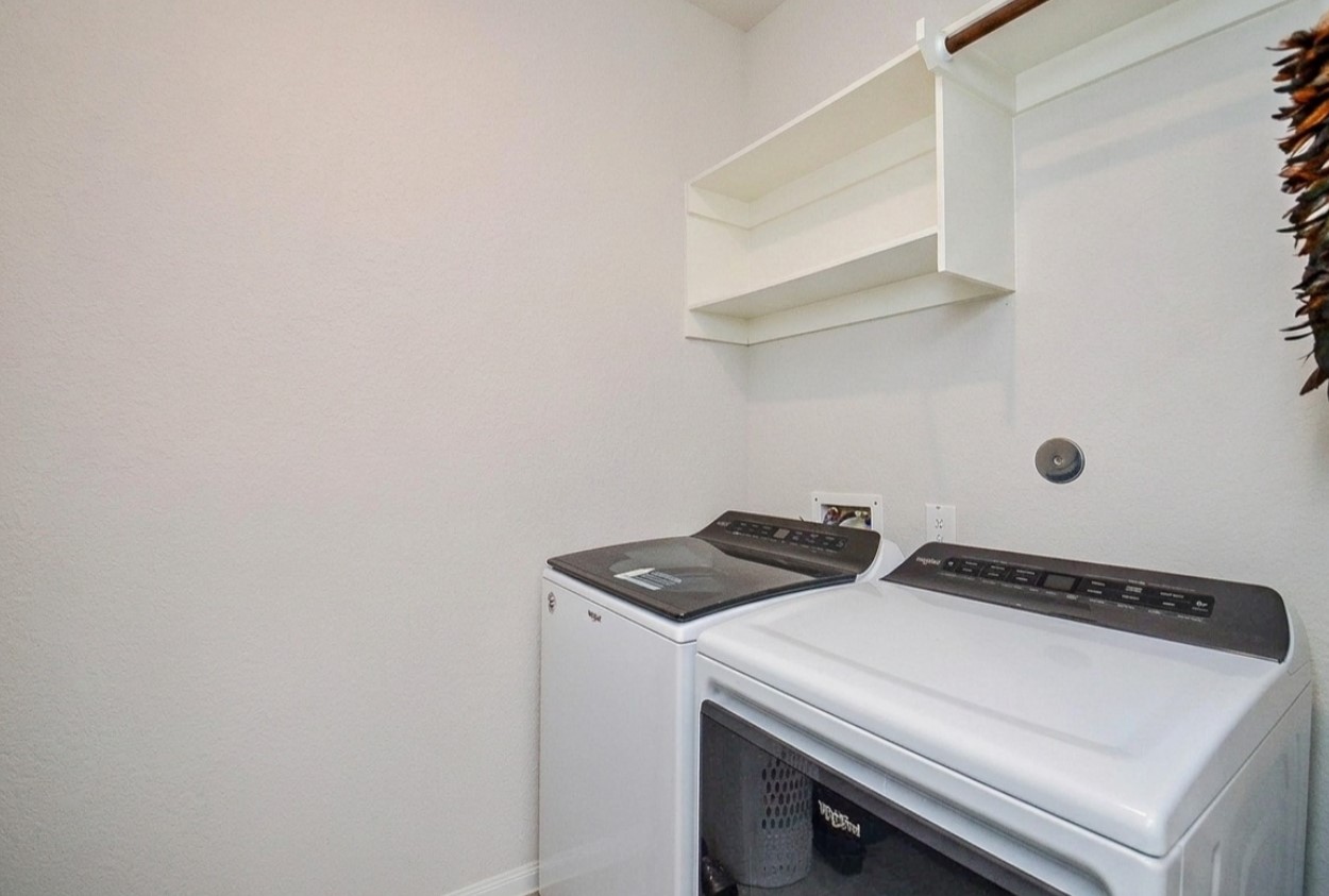 12821 S Winding Pines Drive Property Photo 32