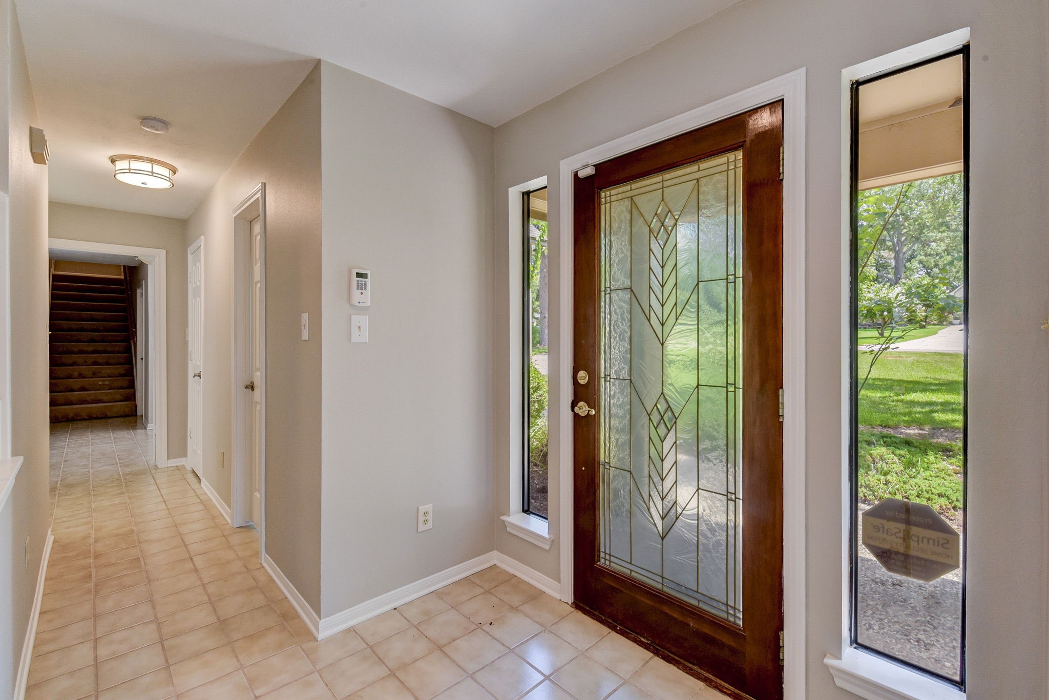10045 Valley Drive S Property Photo 7