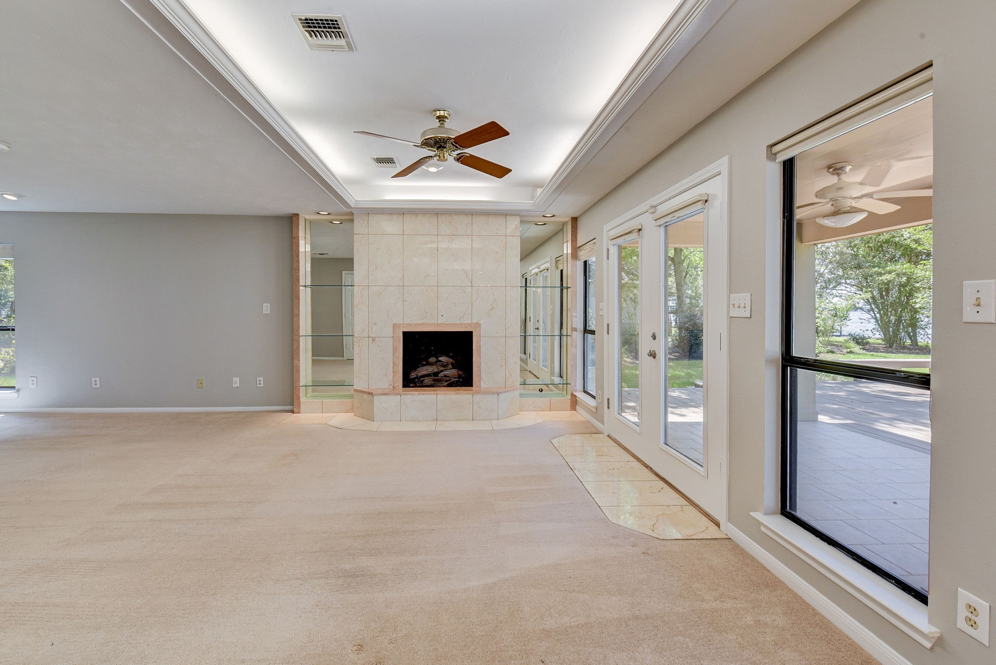 10045 Valley Drive S Property Photo 11