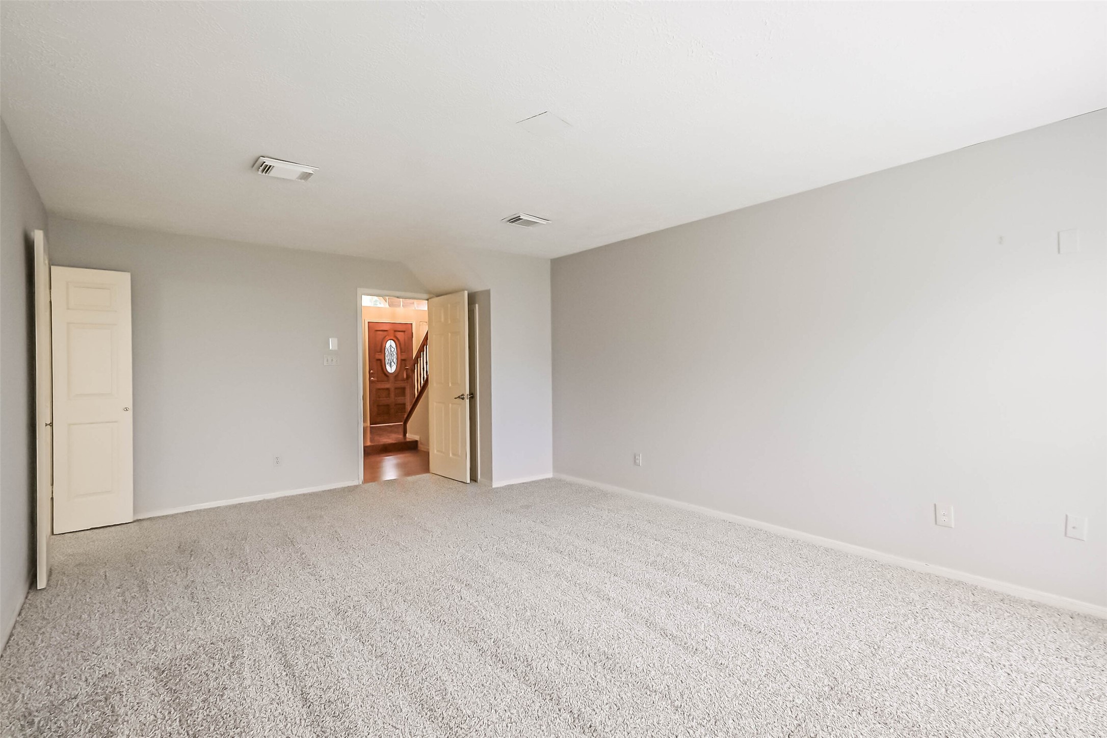 10218 Hedge Way Drive Property Photo 33