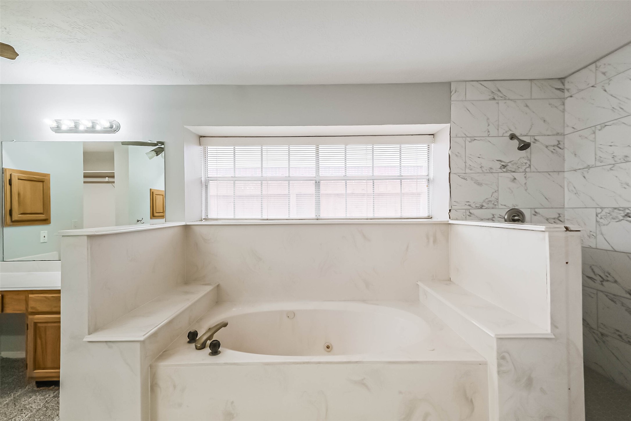 10218 Hedge Way Drive Property Photo 41