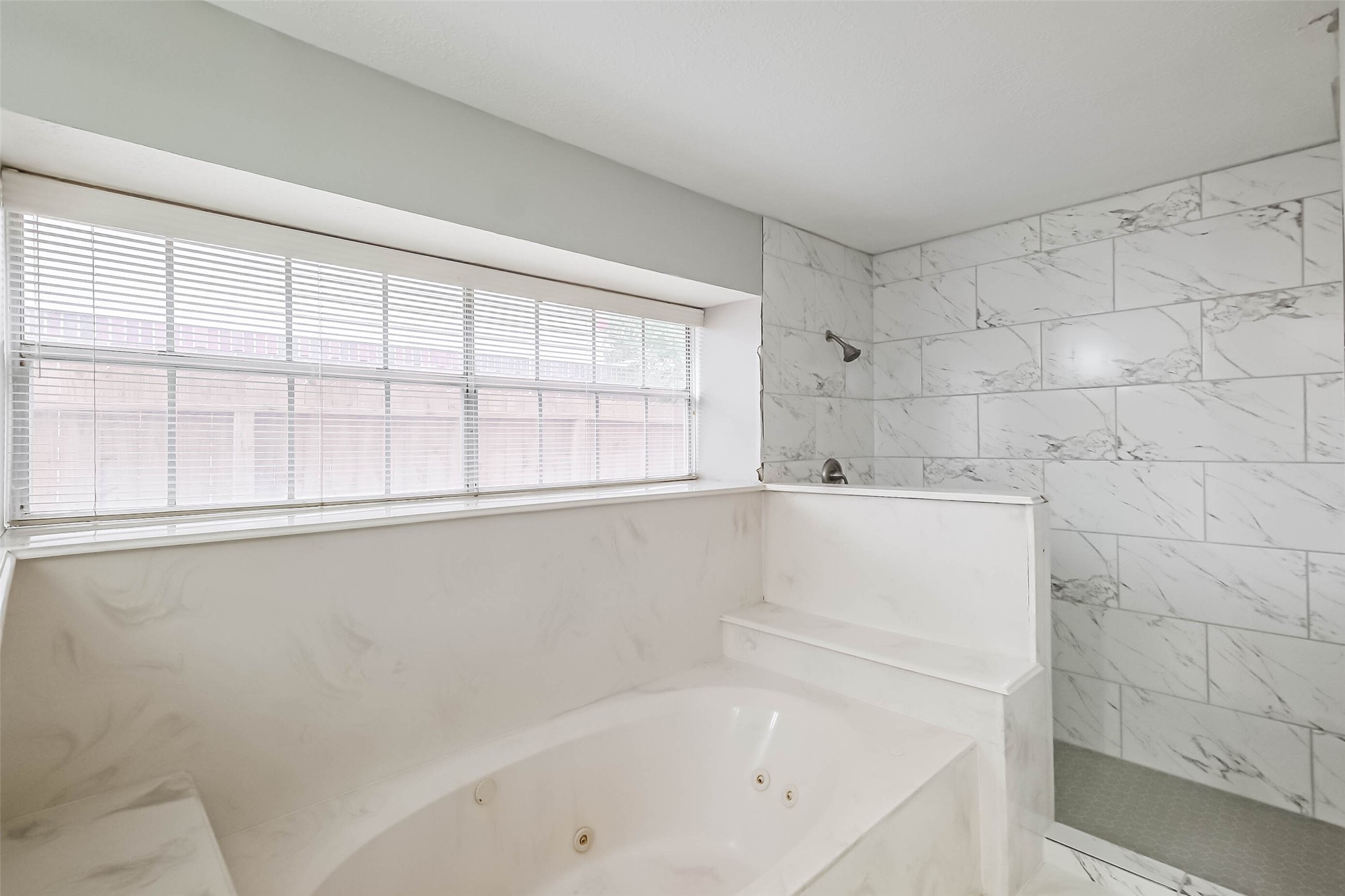 10218 Hedge Way Drive Property Photo 43