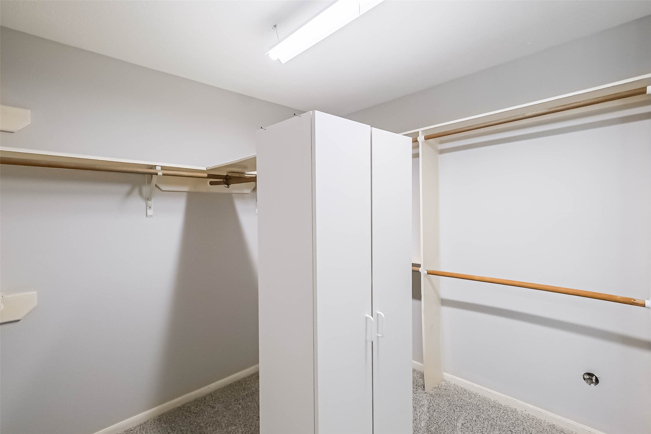 10218 Hedge Way Drive Property Photo 44