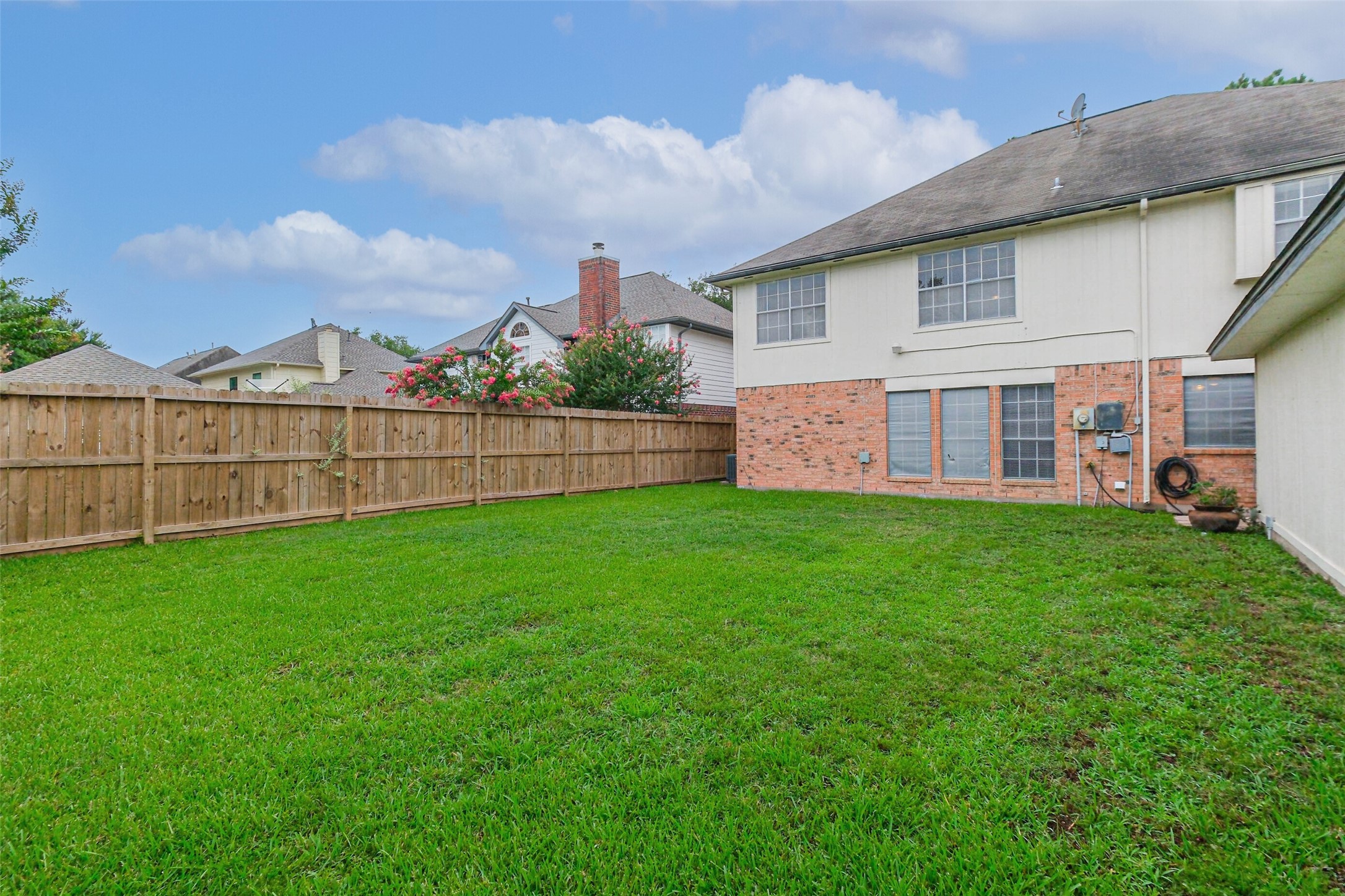 10218 Hedge Way Drive Property Photo 50