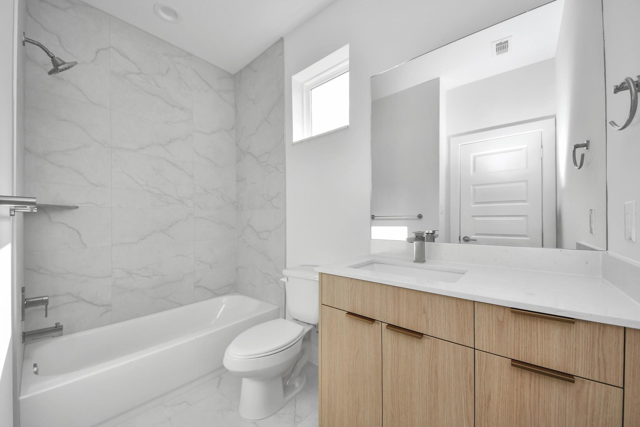 2216 Via Cami Property Photo 27