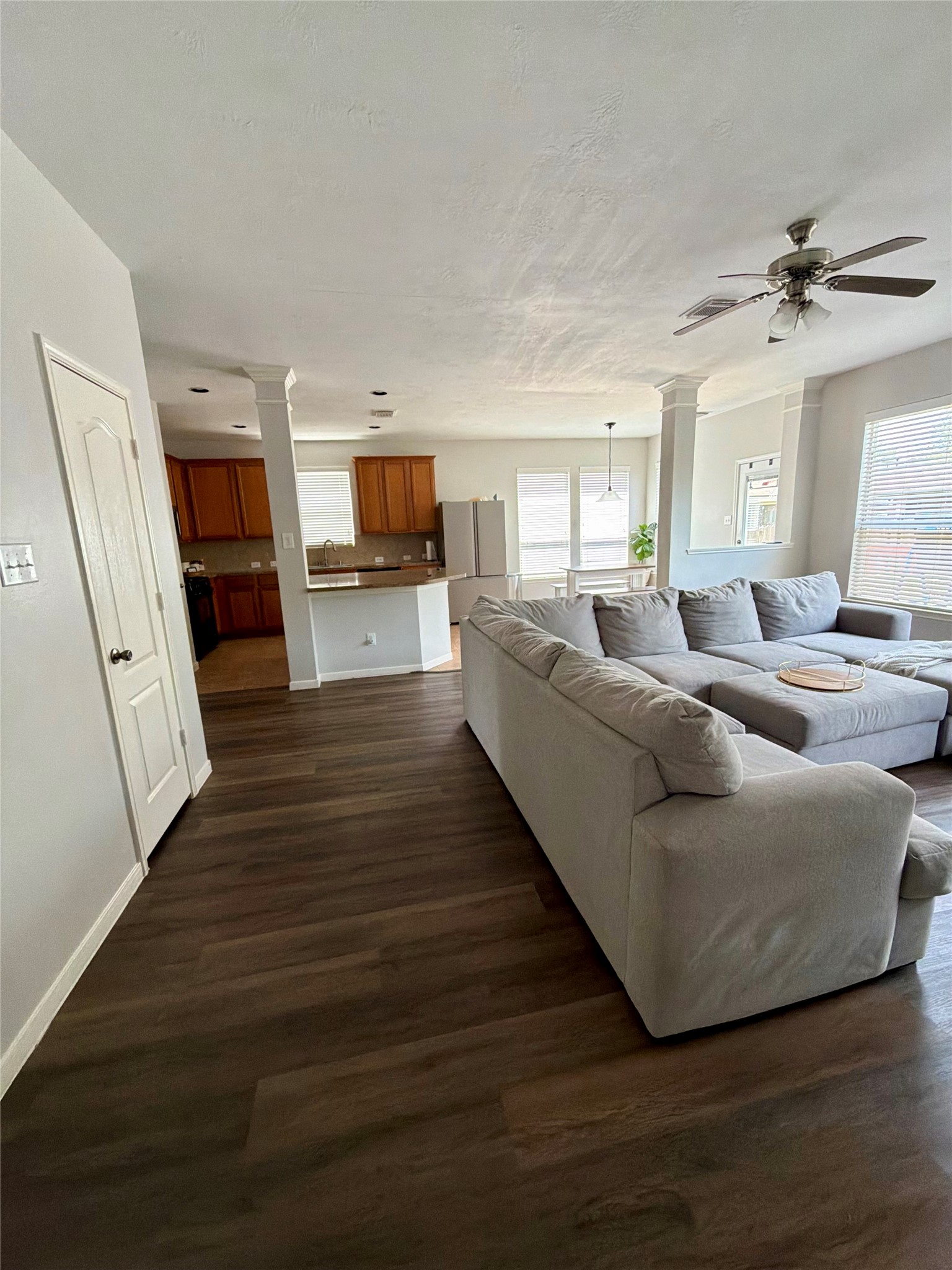 18902 Cluster Oaks Drive Property Photo 5