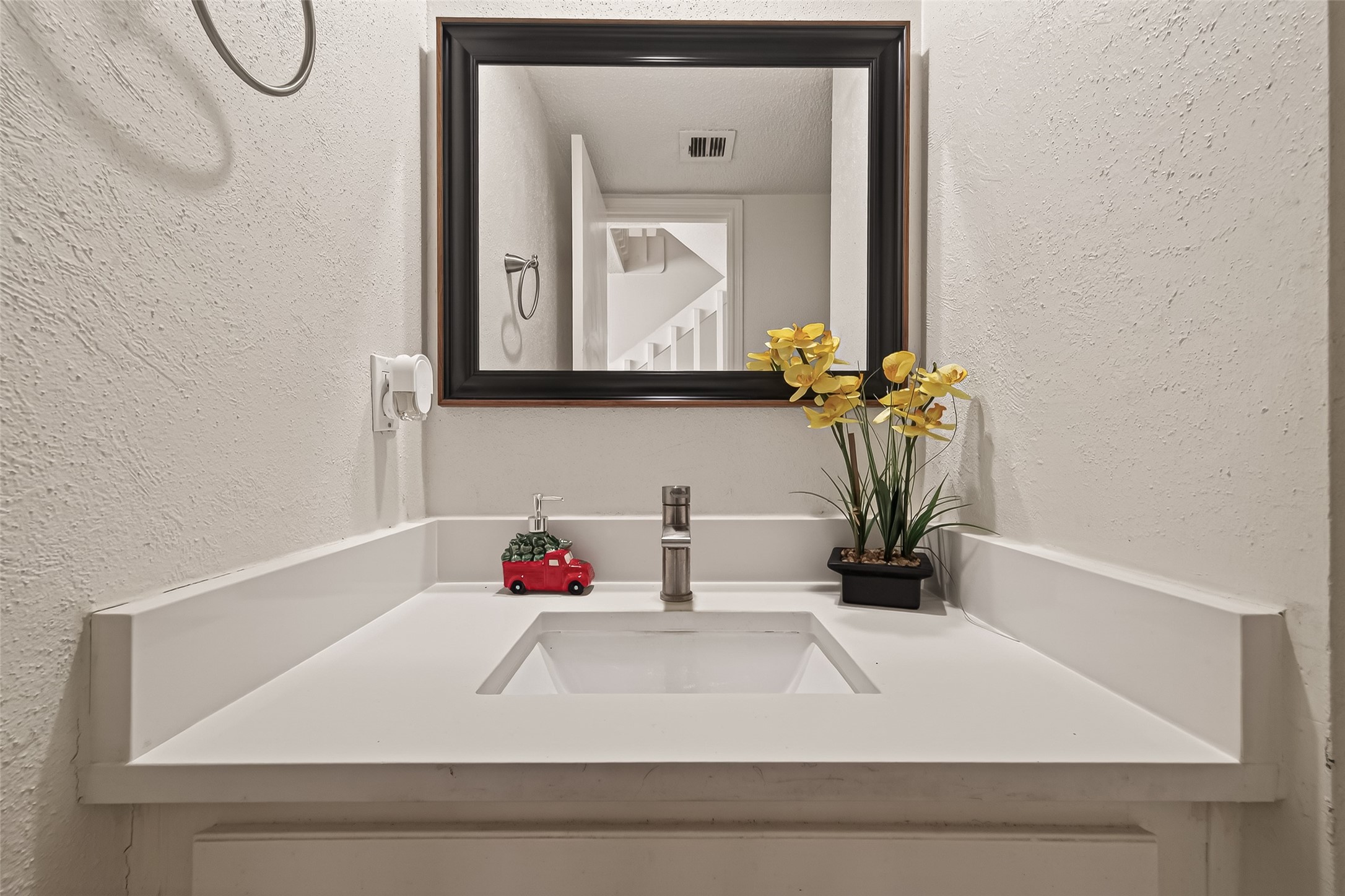 3214 Meadway Drive Property Photo 29