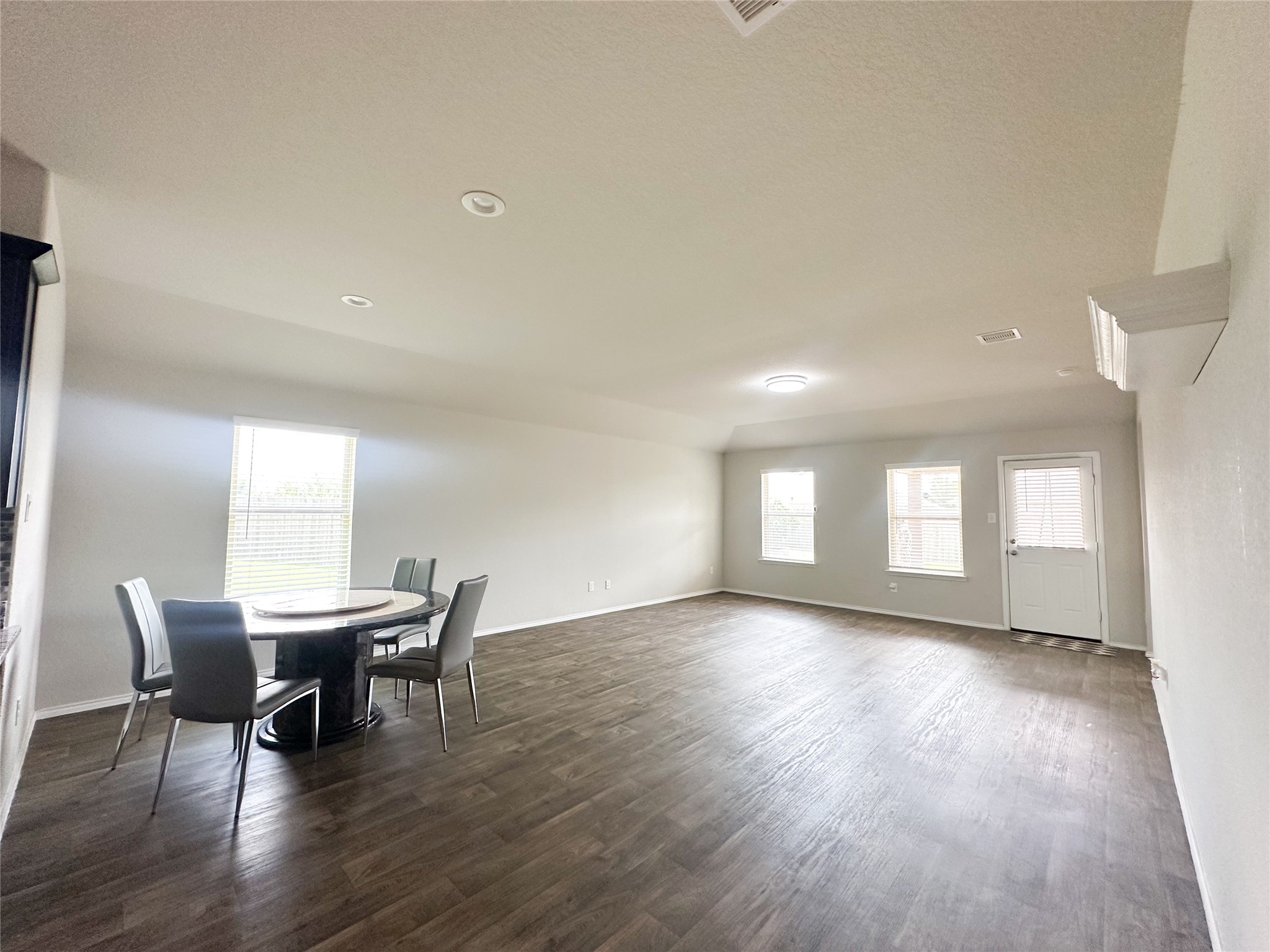 1807 Brady Shores Drive Property Photo 6