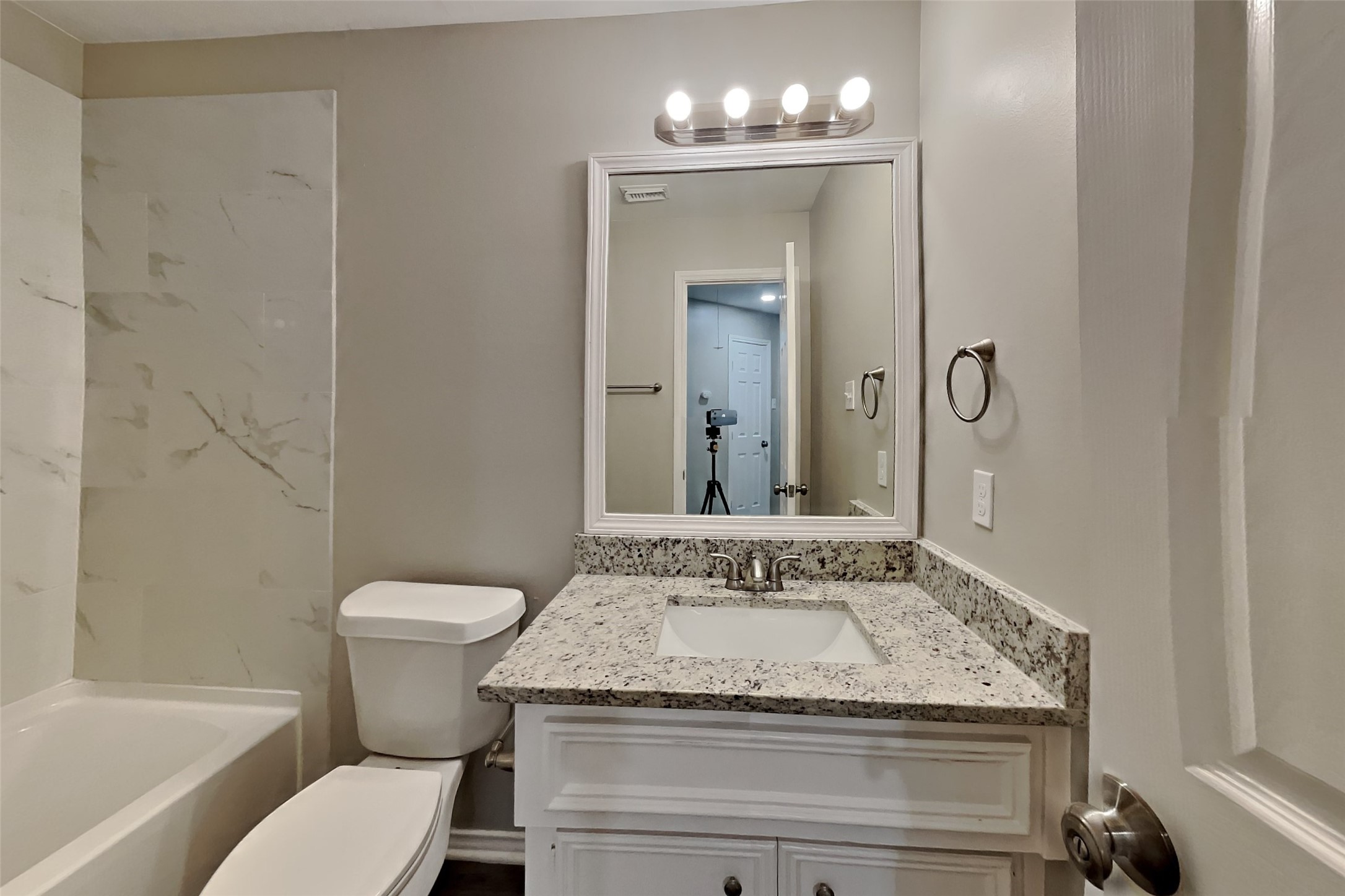 26873 Manor Falls Drive Property Photo 15