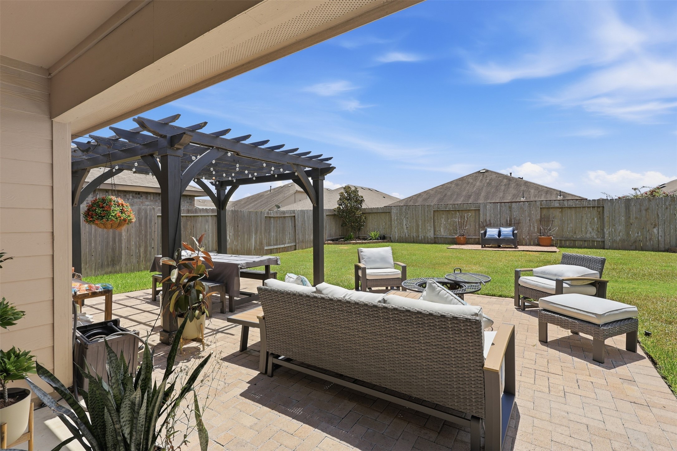 710 Desert Pea Lane Property Photo 19