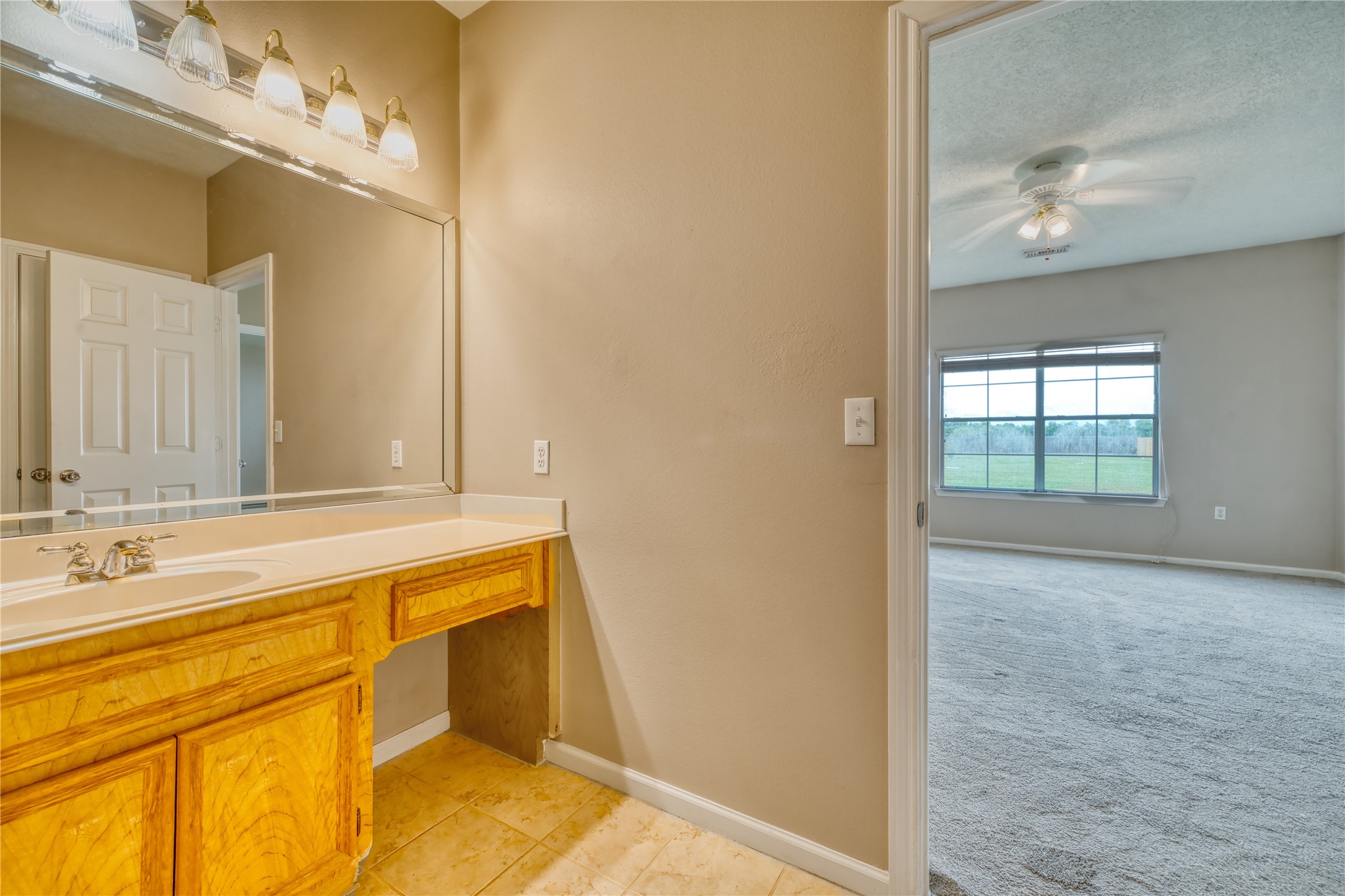 770 Hunt Road 314 Property Photo 13
