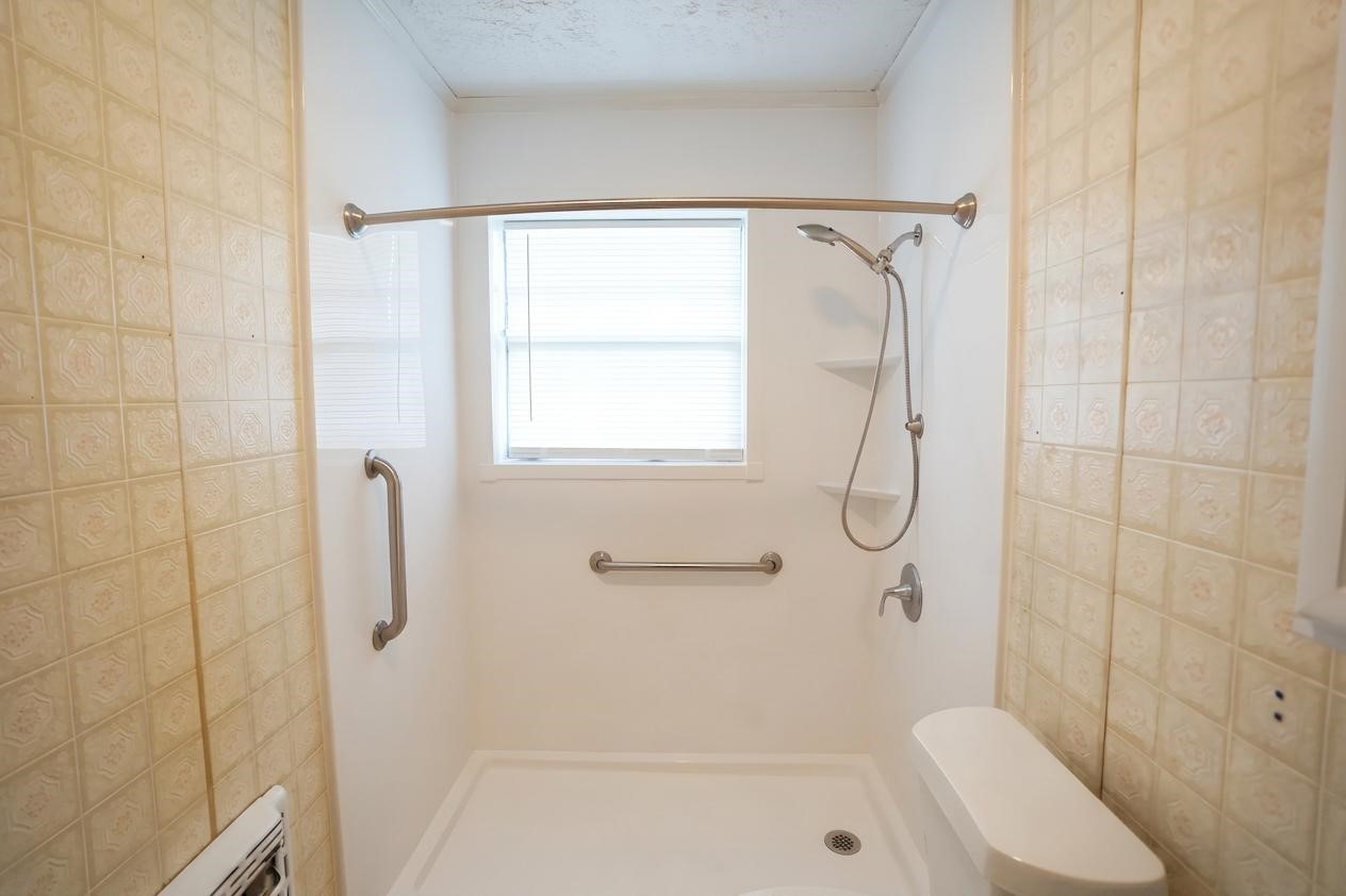 12432 Yancy Drive Property Photo 10