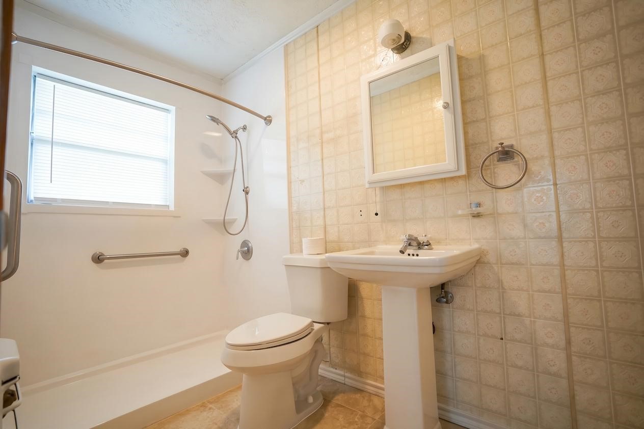 12432 Yancy Drive Property Photo 11