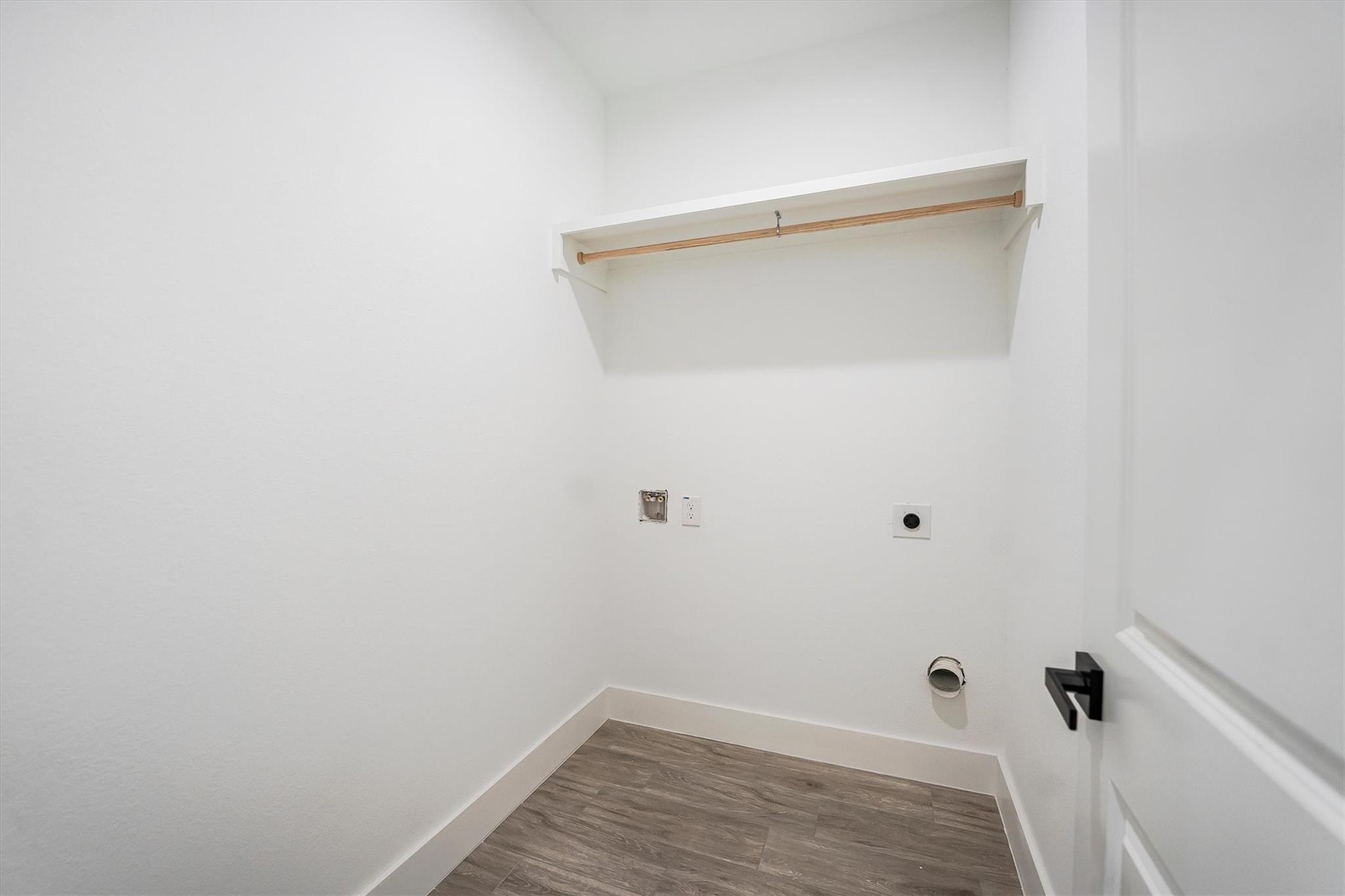 10510 Twin Circles Dr Property Photo 28