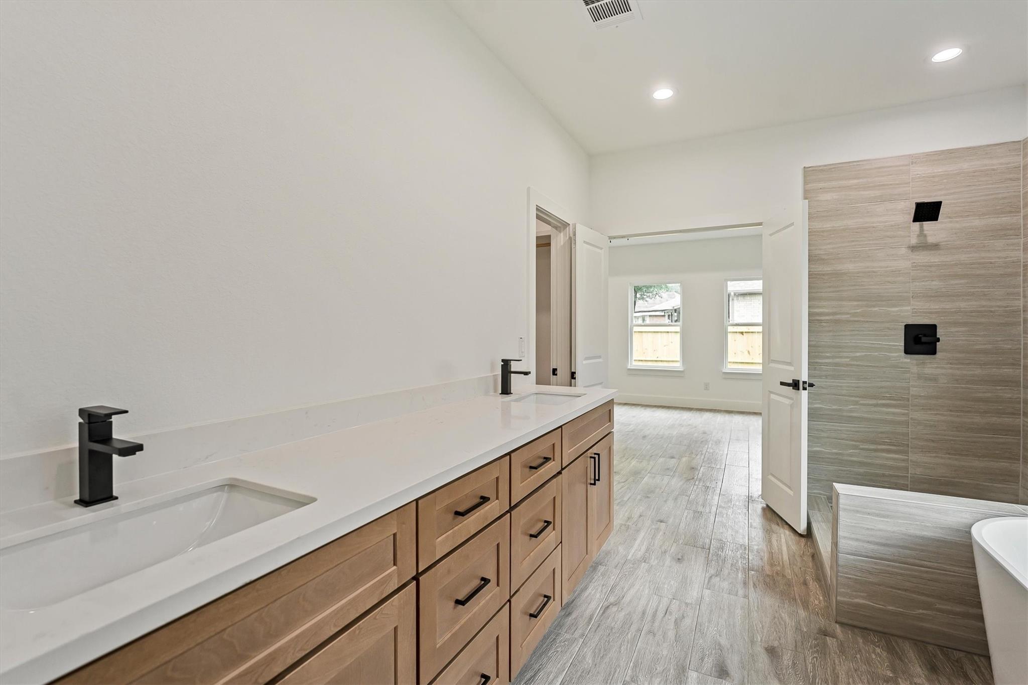 10510 Twin Circles Dr Property Photo 37