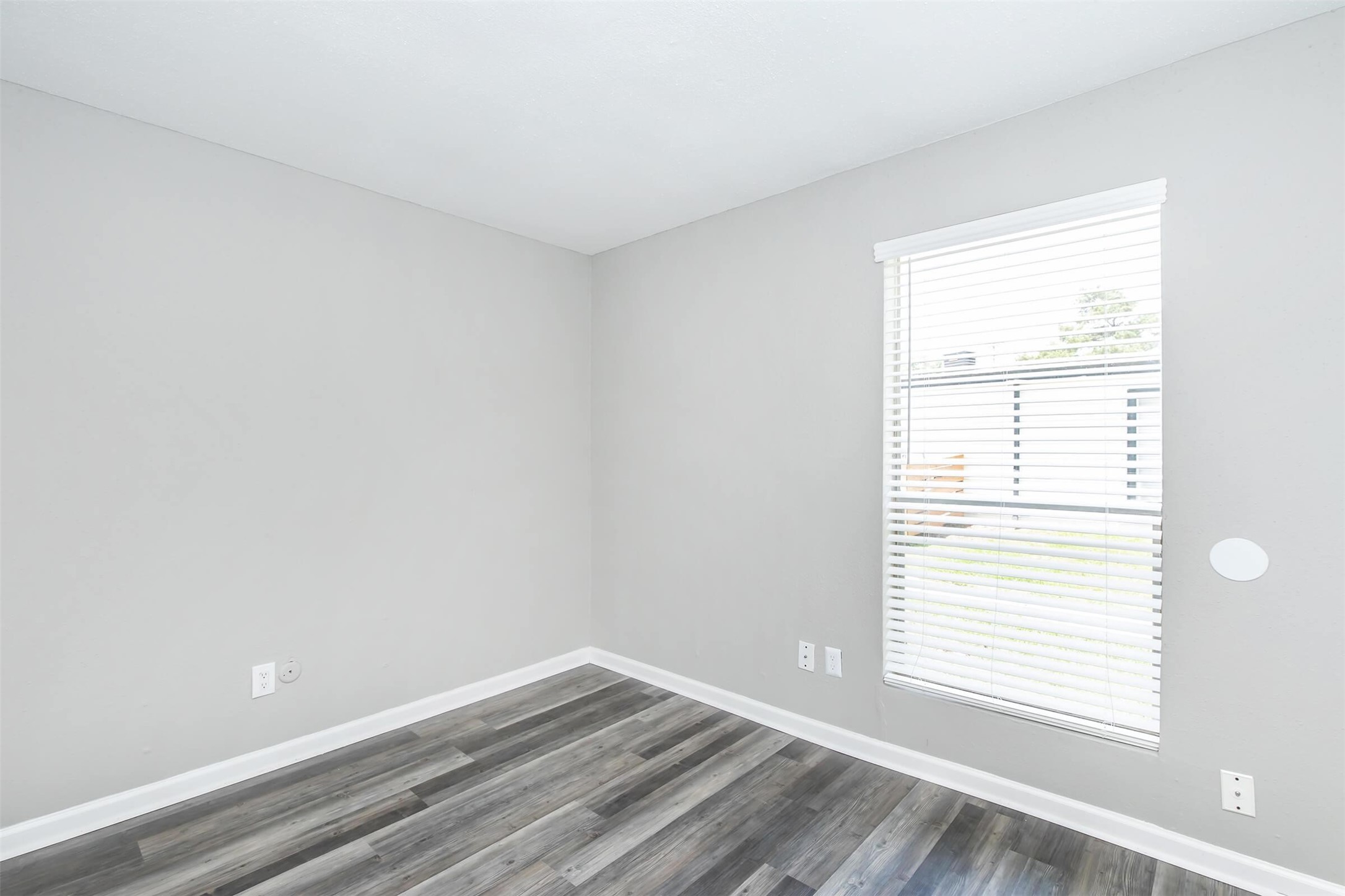 18001 Cypress Trace Road 404 Property Photo 14