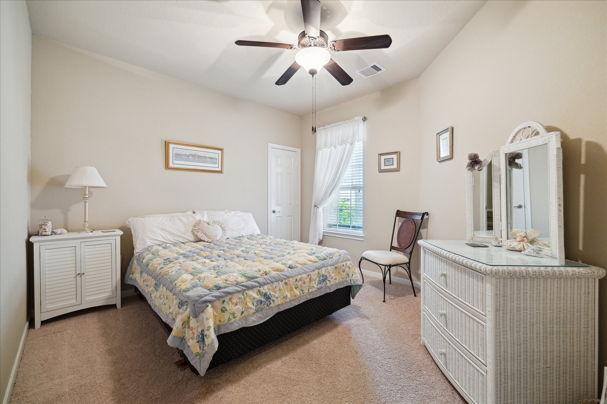 20289 Southwood Oaks Drive Property Photo 18