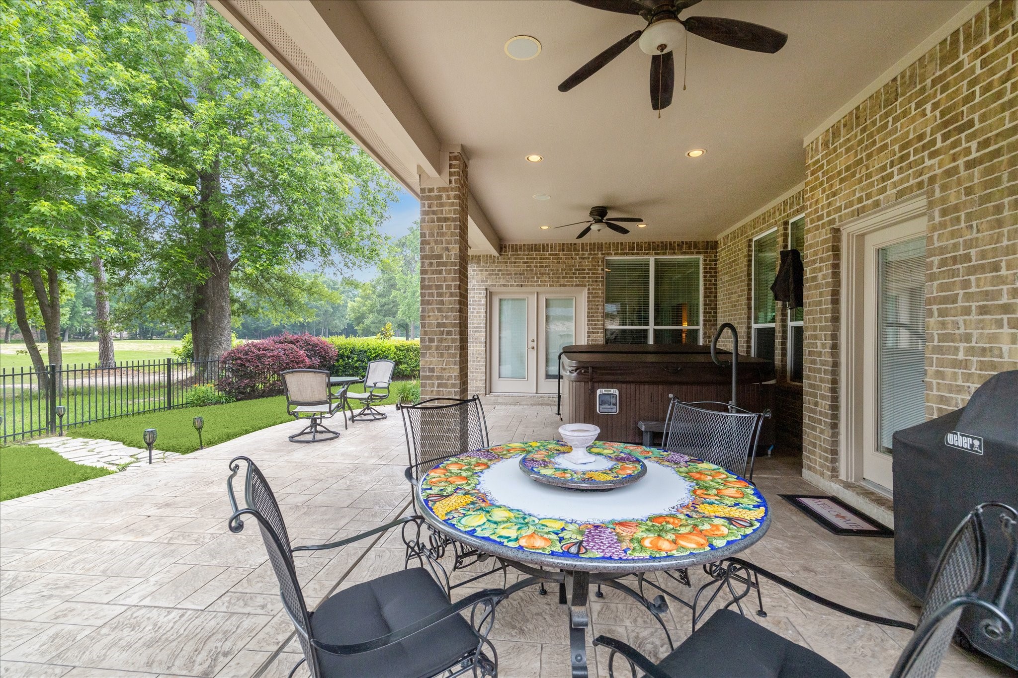 20289 Southwood Oaks Drive Property Photo 23