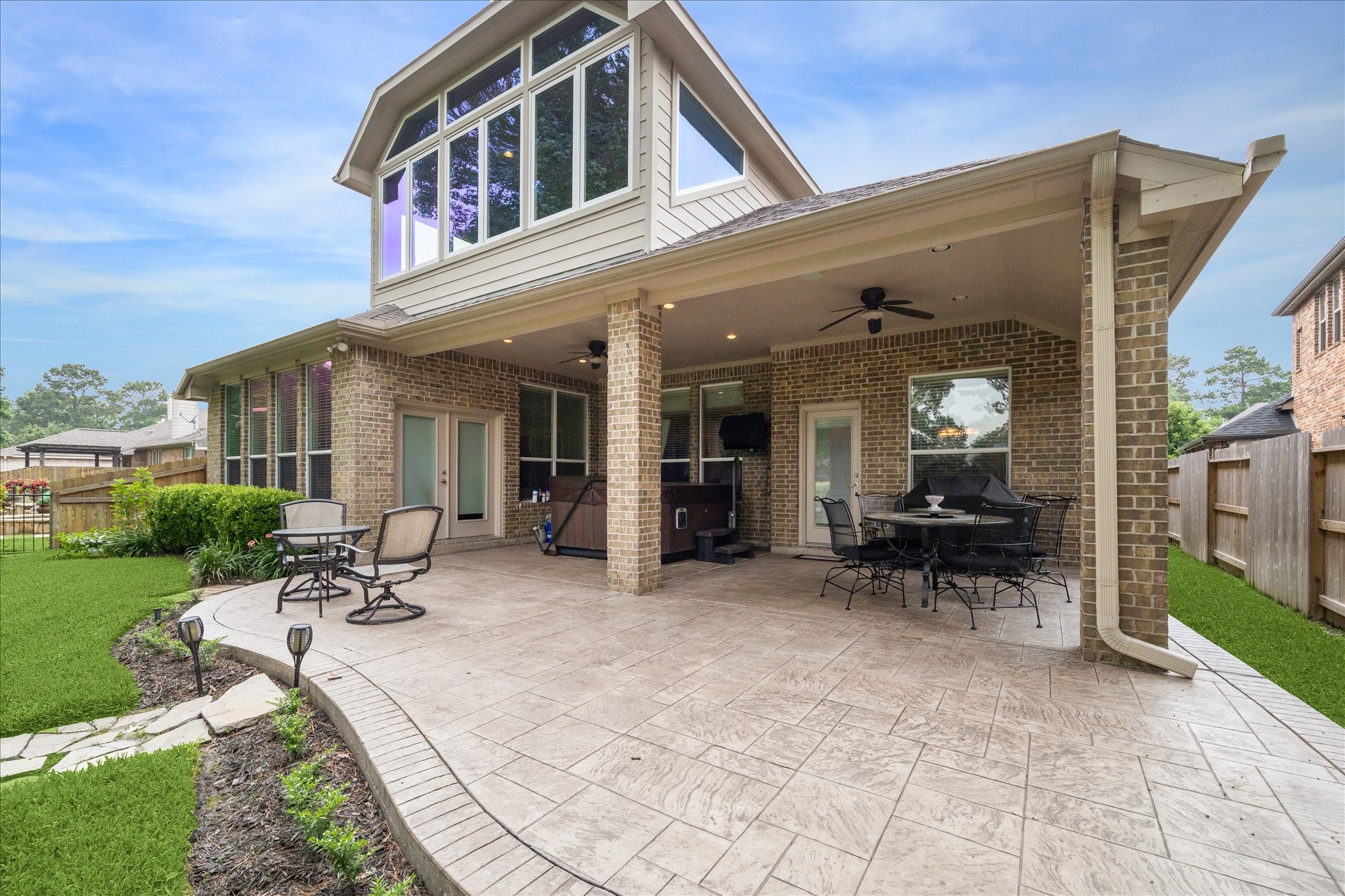 20289 Southwood Oaks Drive Property Photo 24