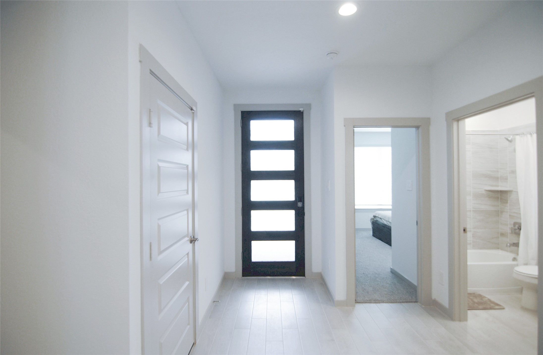 29207 Pikes Peak Drive Property Photo 3