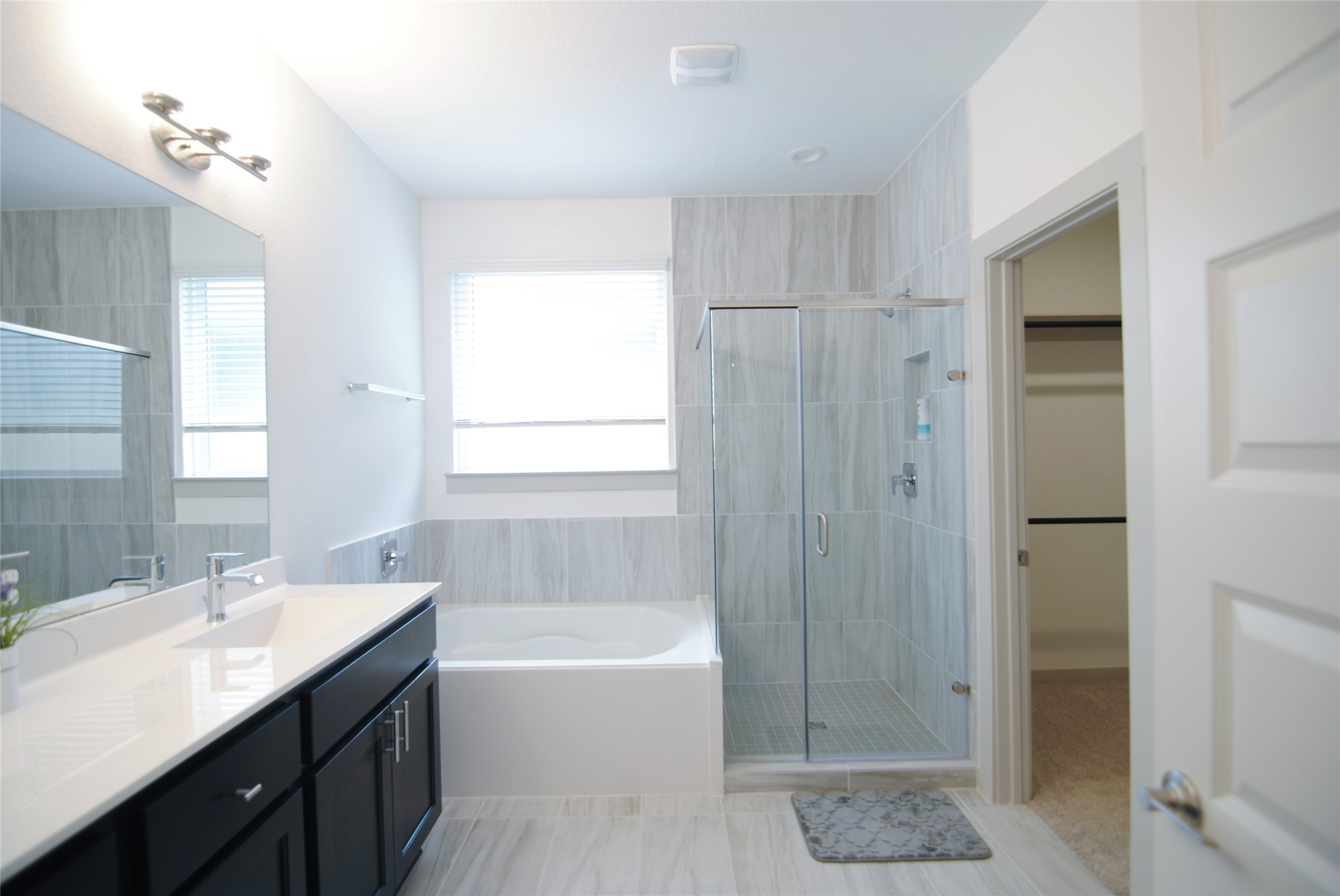29207 Pikes Peak Drive Property Photo 12