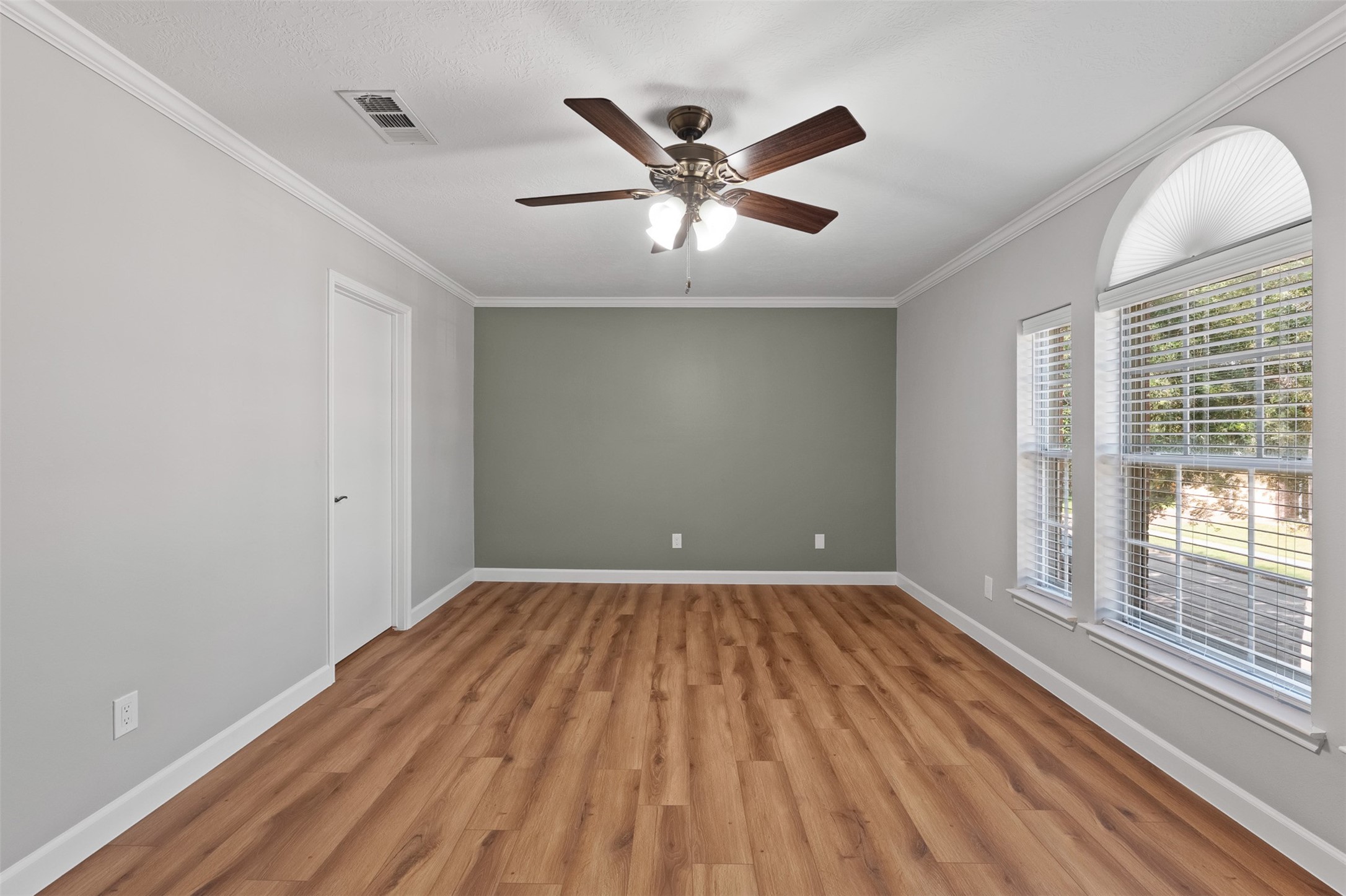 1118 Wentworth Drive Property Photo 23