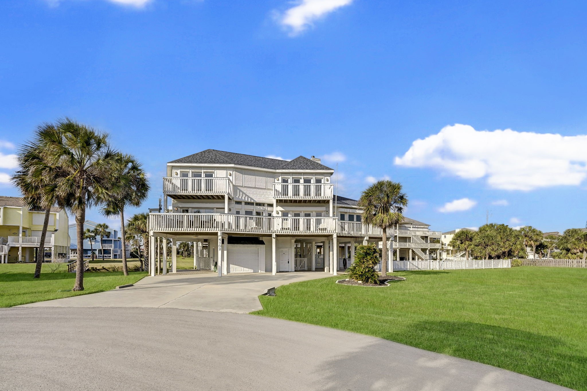 4102 Ghost Crab Lane Property Photo 1