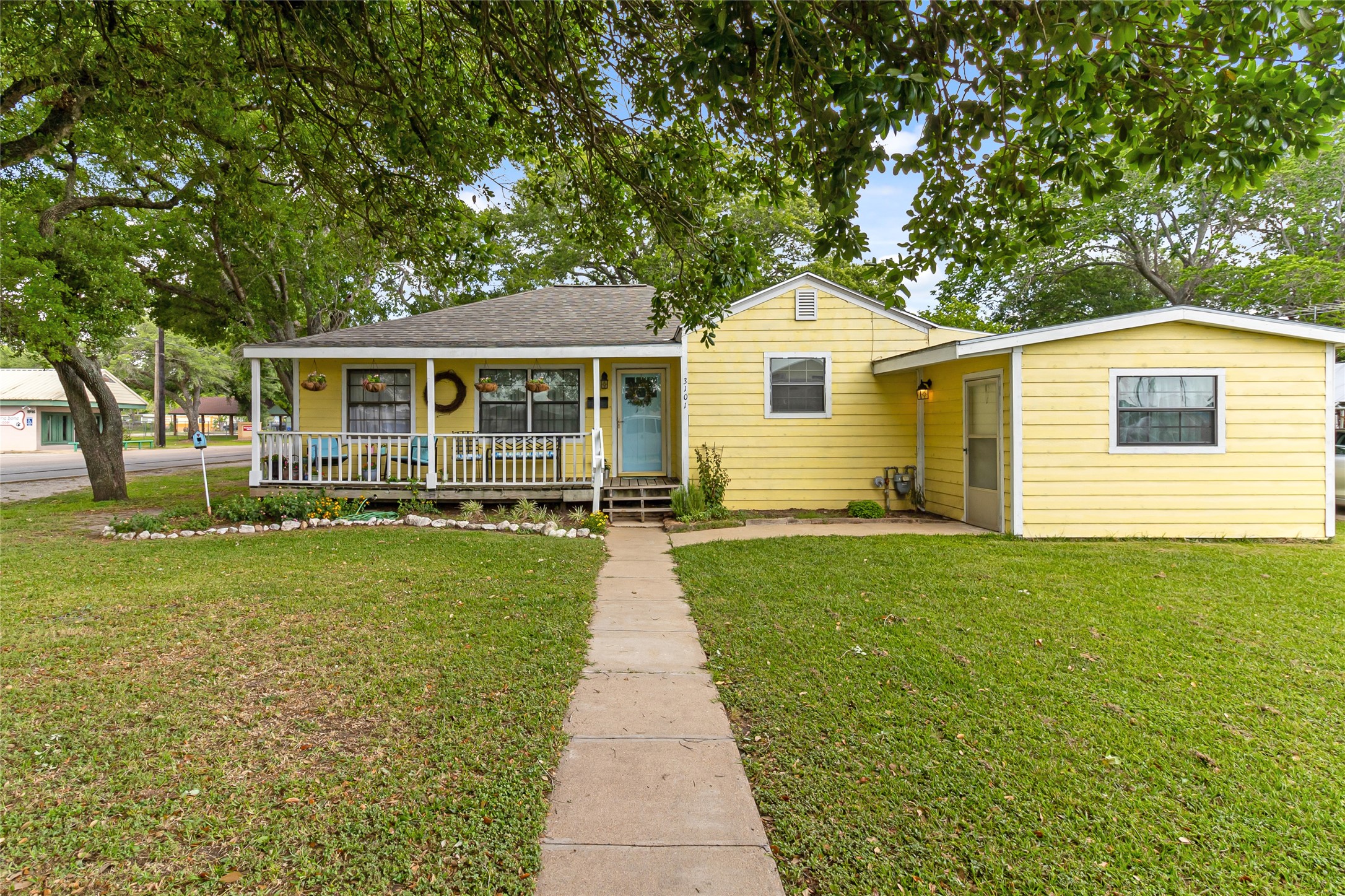 3101 8th Street Property Photo