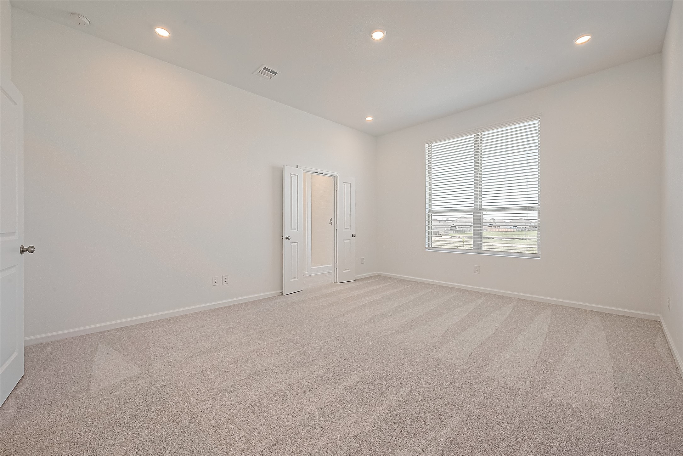 5554 Amber Brook Lane Property Photo 19