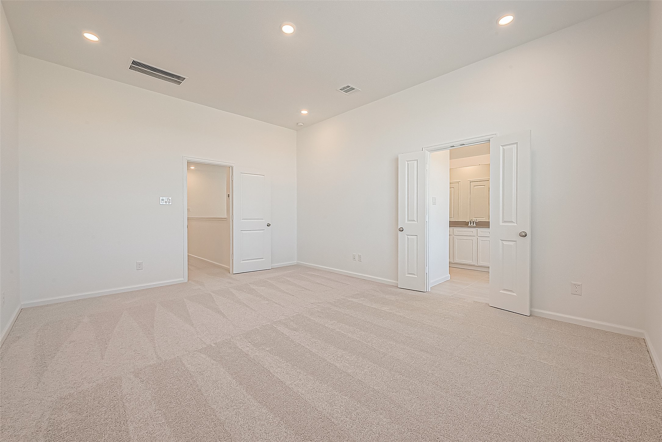 5554 Amber Brook Lane Property Photo 20