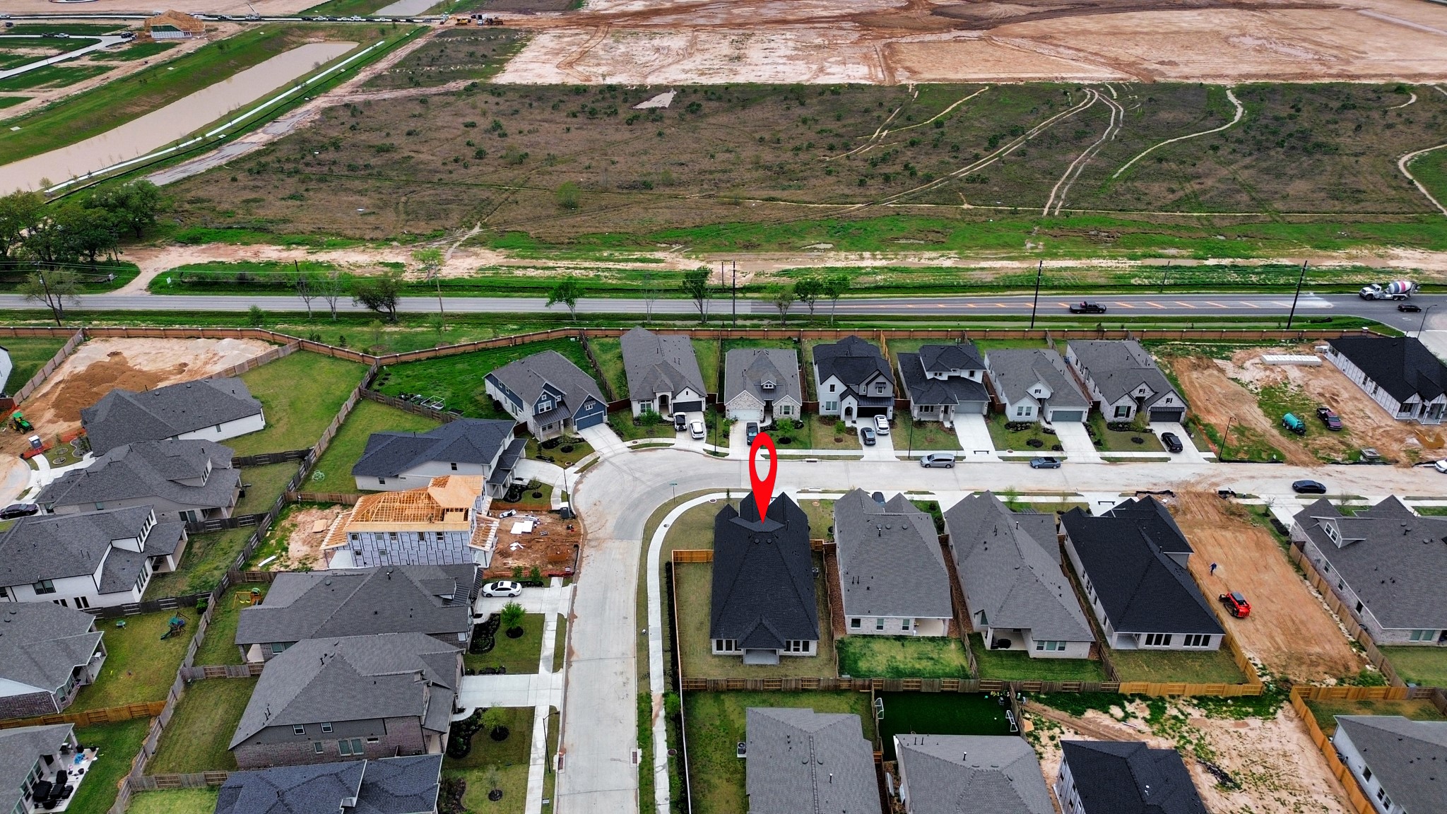 7706 Clover Gully Lane Property Photo 5