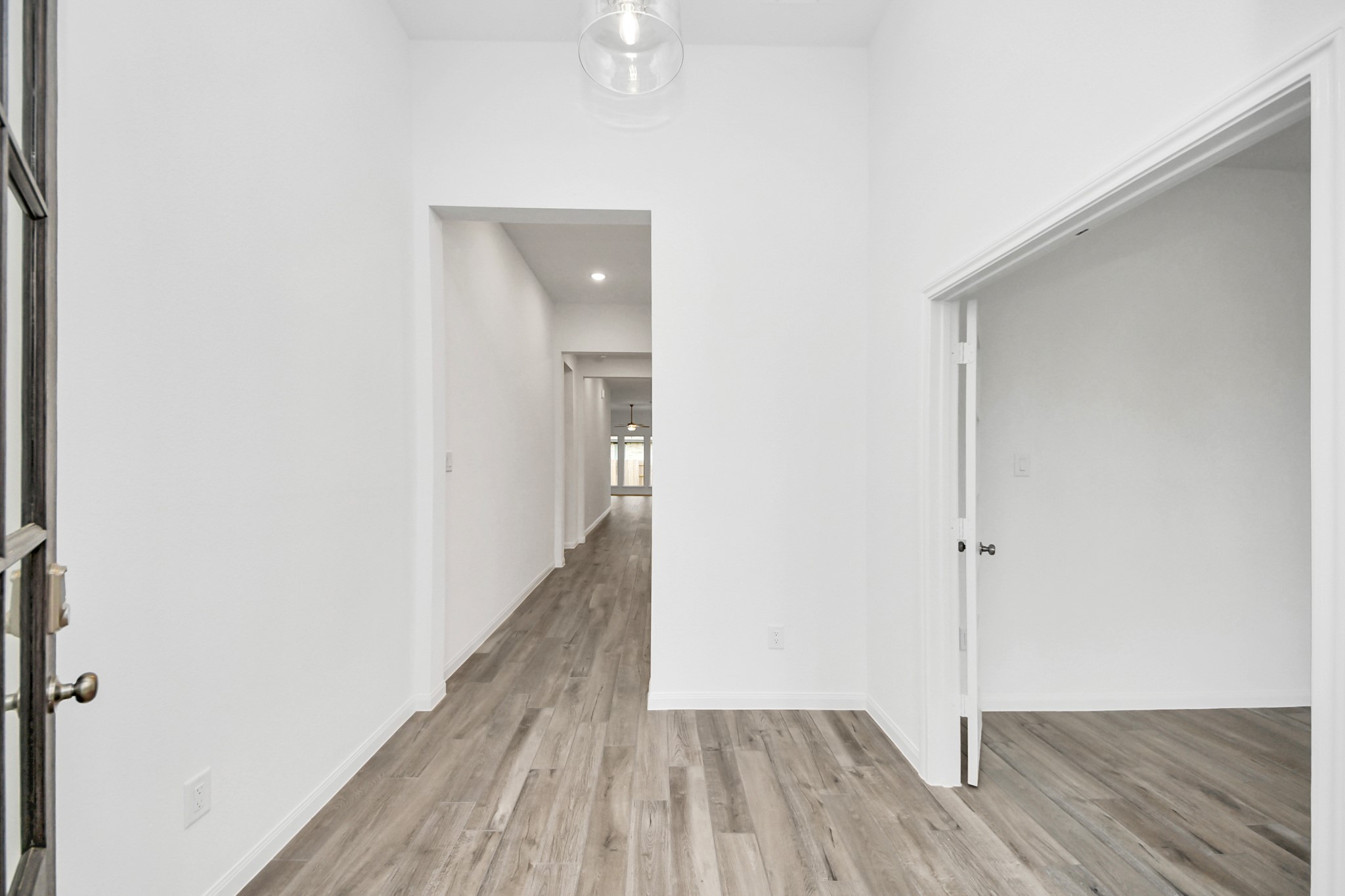 7706 Clover Gully Lane Property Photo 12