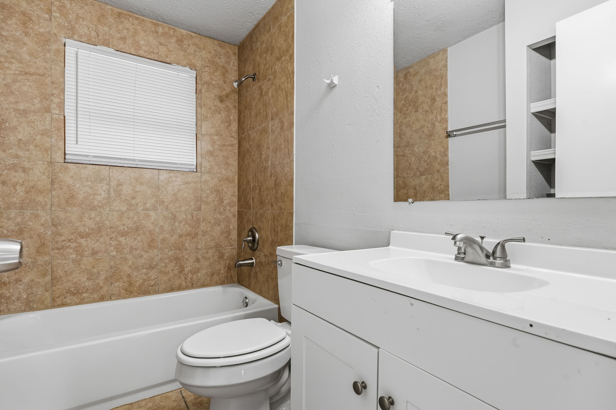 5418 Ridgeway Drive Property Photo 13