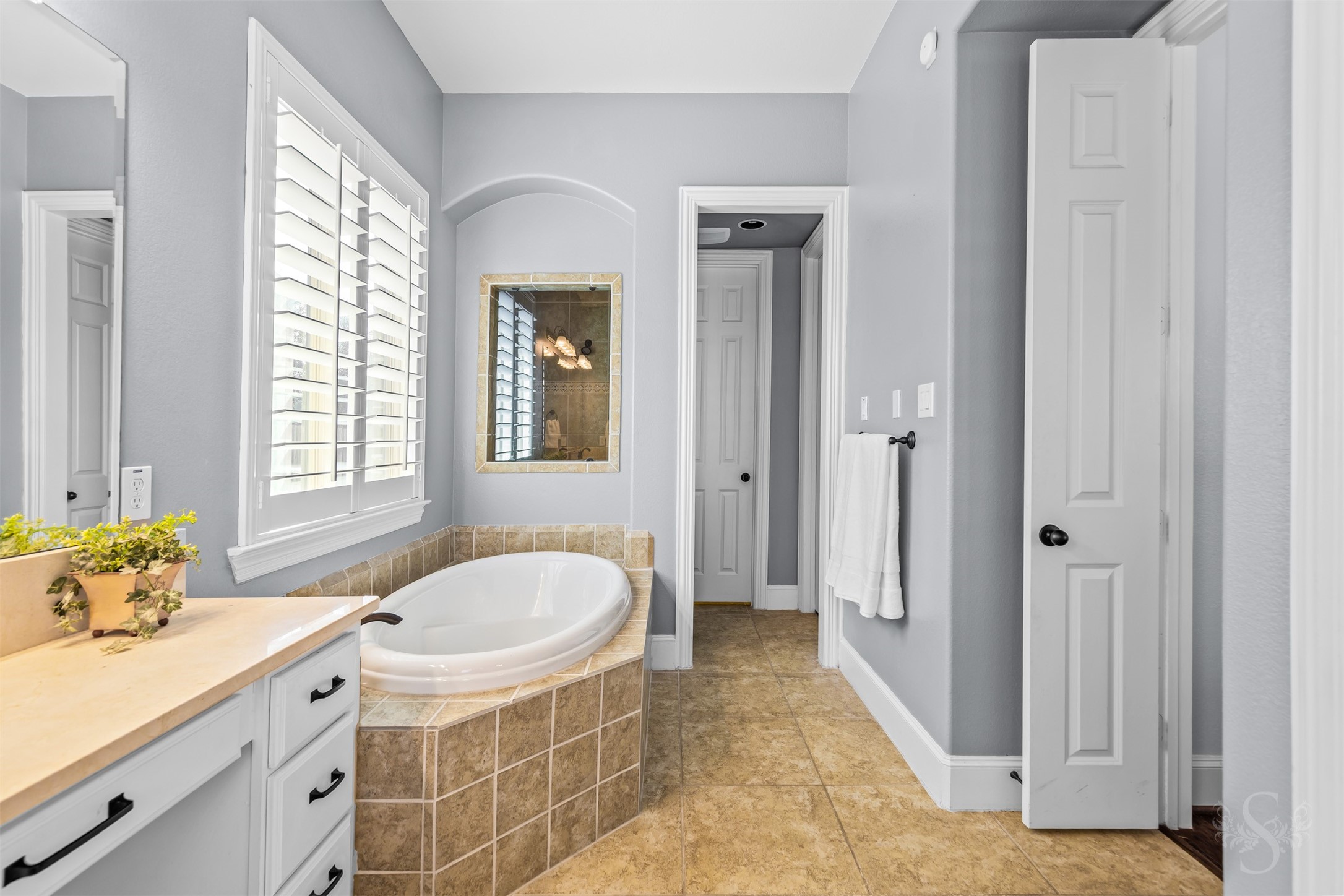27546 Kingsland Place Lane Property Photo 14