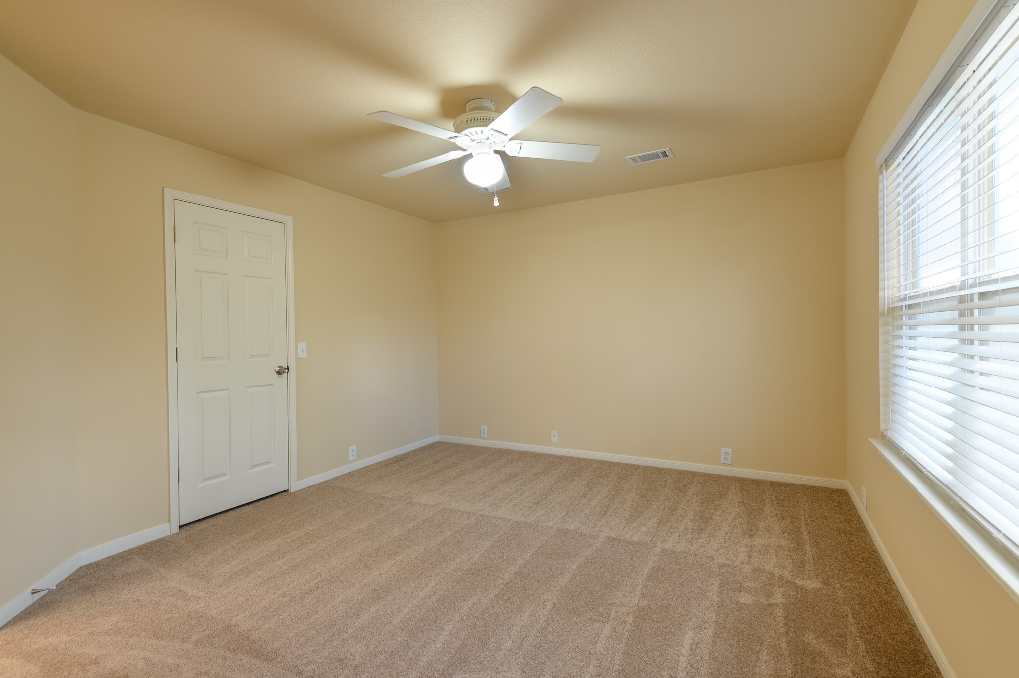 11815 S Brenton Knoll Drive Property Photo 12