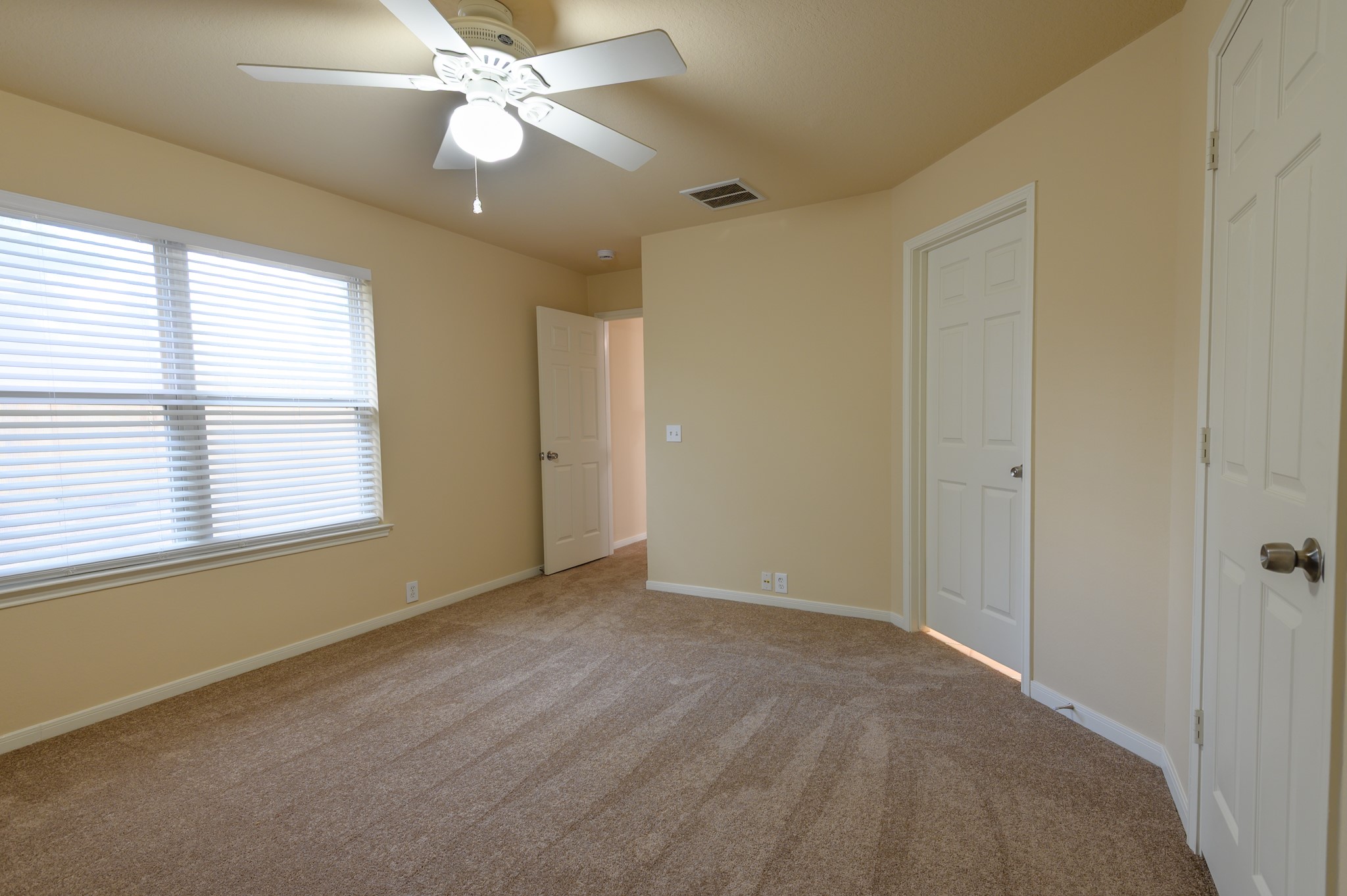11815 S Brenton Knoll Drive Property Photo 13