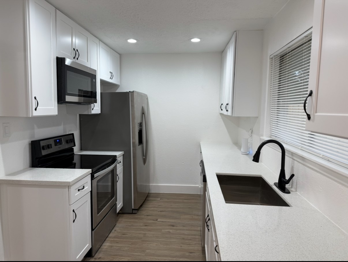 16814 Barcelona Drive Property Photo 17