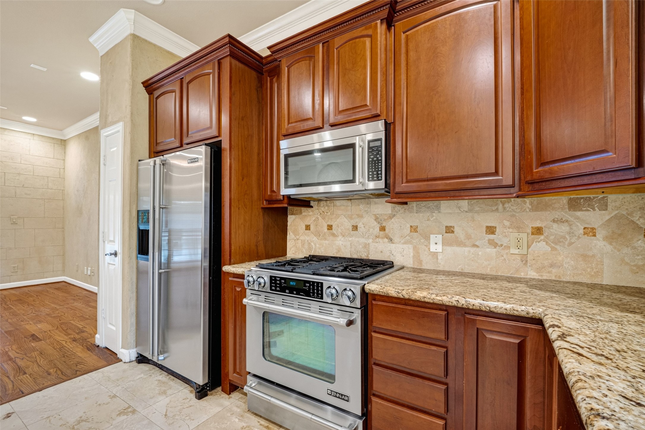 1250 Utah Street Property Photo 23