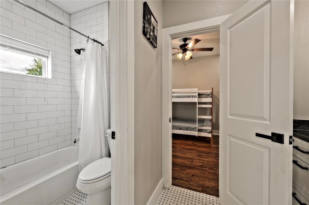 3034 Wayne Street A-b Property Photo 32