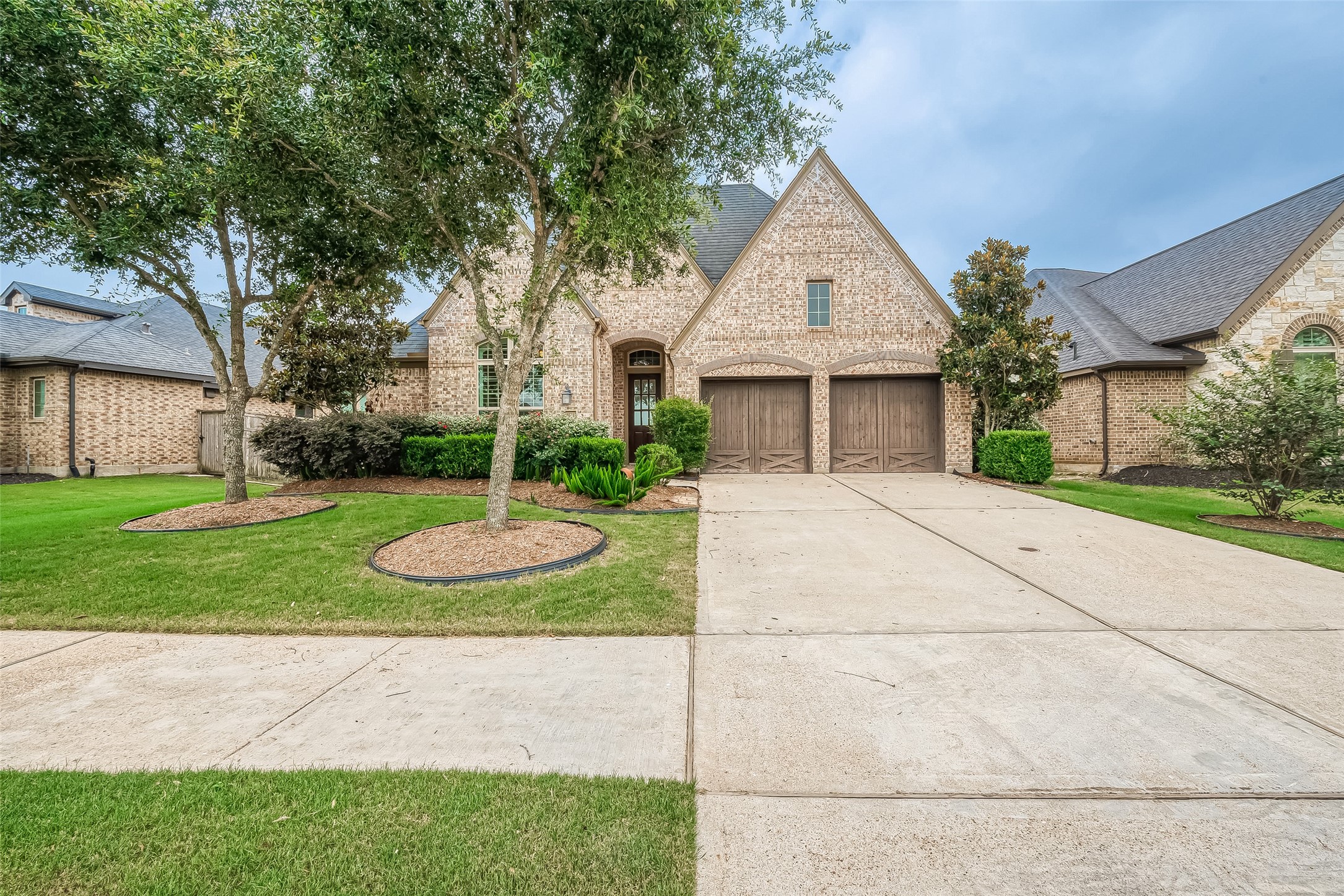 28011 Castle Park Lane Property Photo